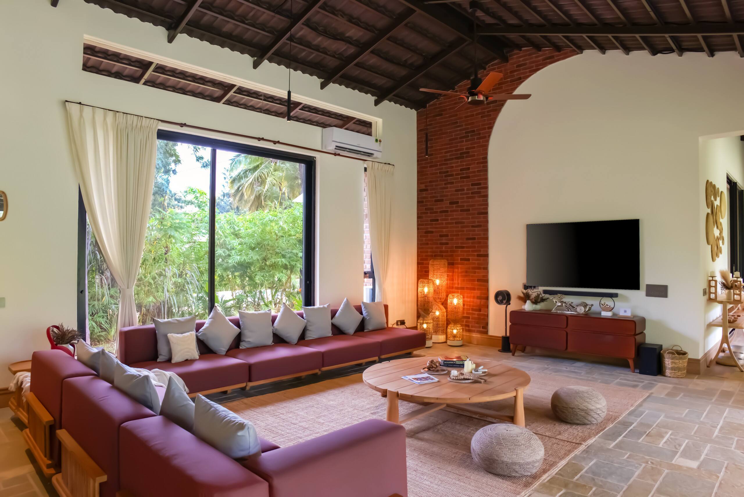 Farm Villa W/ Movie Lounge, Fire Pit & Cabana 18