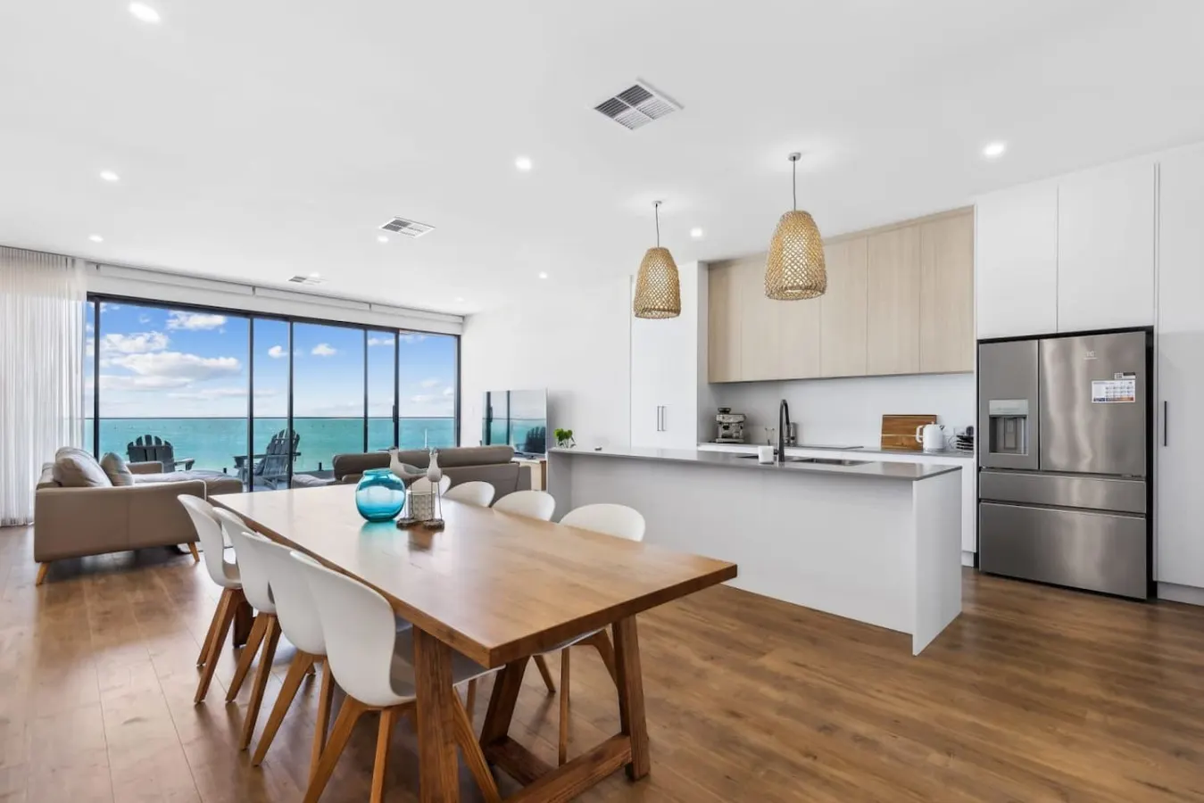 Seamist on Seagull with Expansive Views