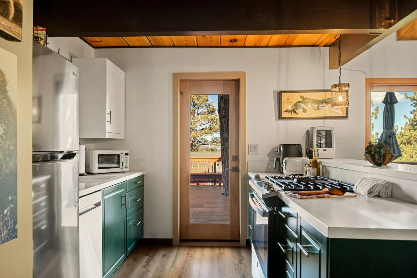 Soul Peak Mountain Cabin w/ Deck & Hot Tub 4