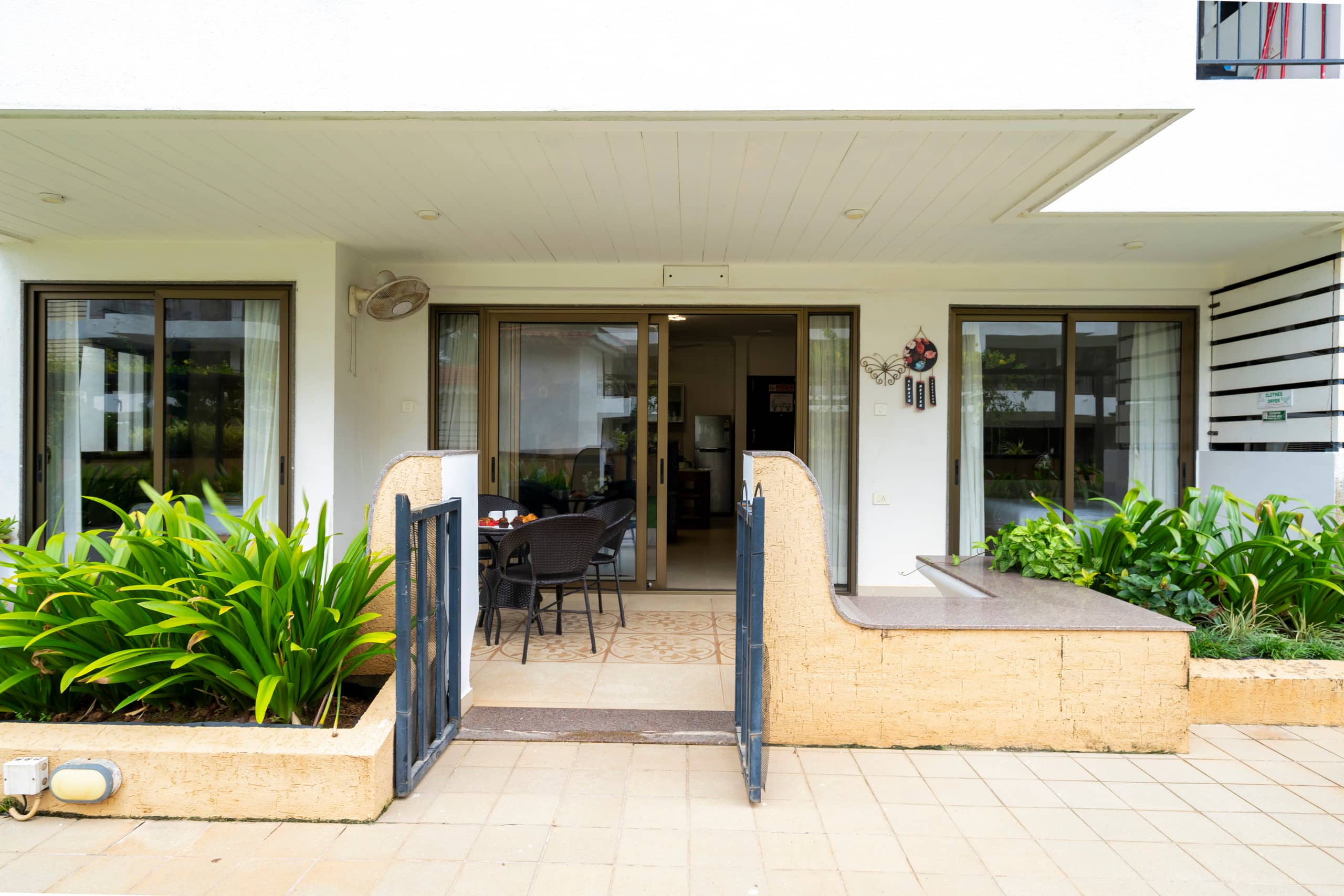 Staymaster SurfShore | 2BR w/ Pools & Gym in Baga 37