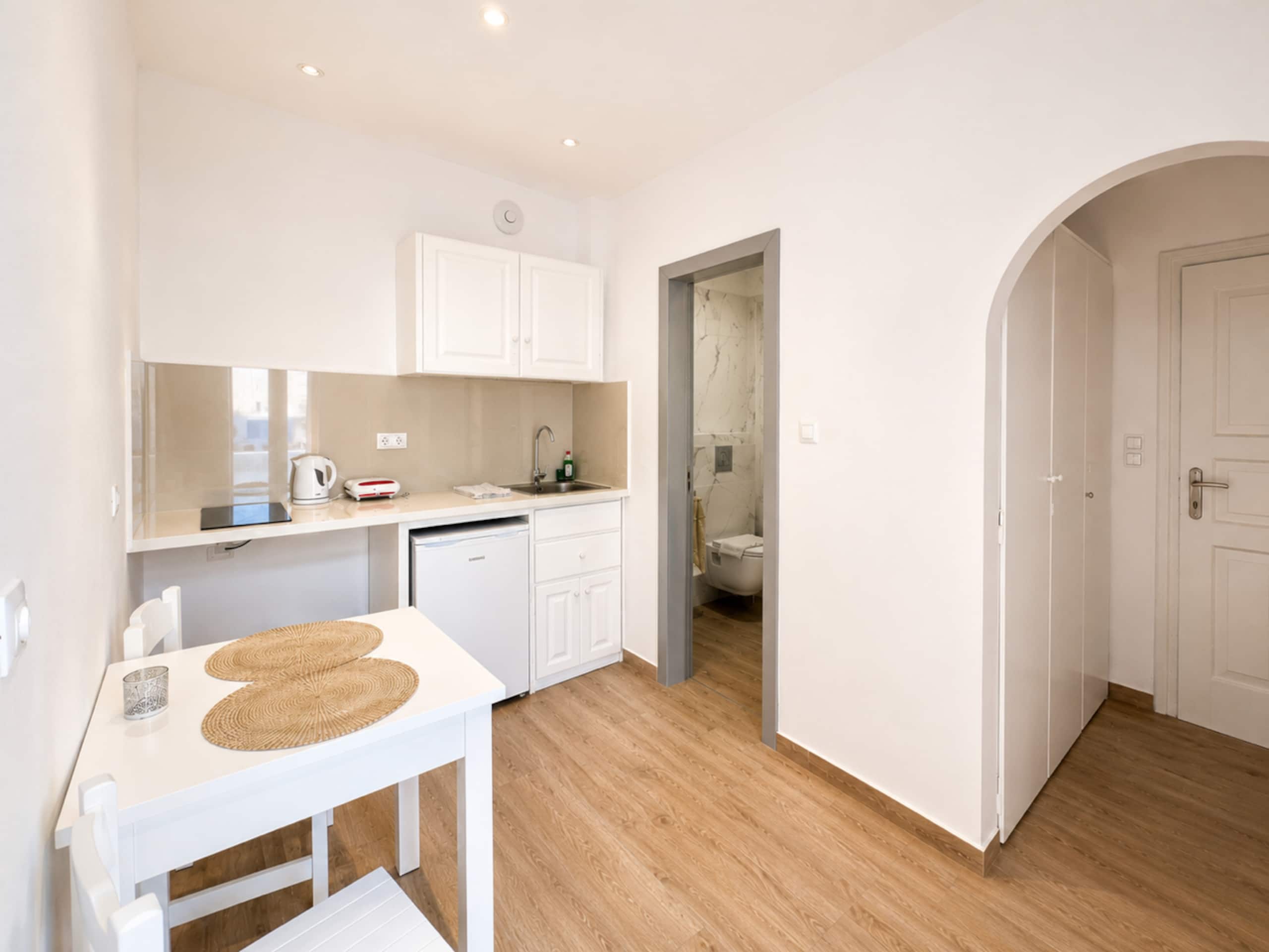 Apartment for 3 in Ornos - Steps from the Beach 10