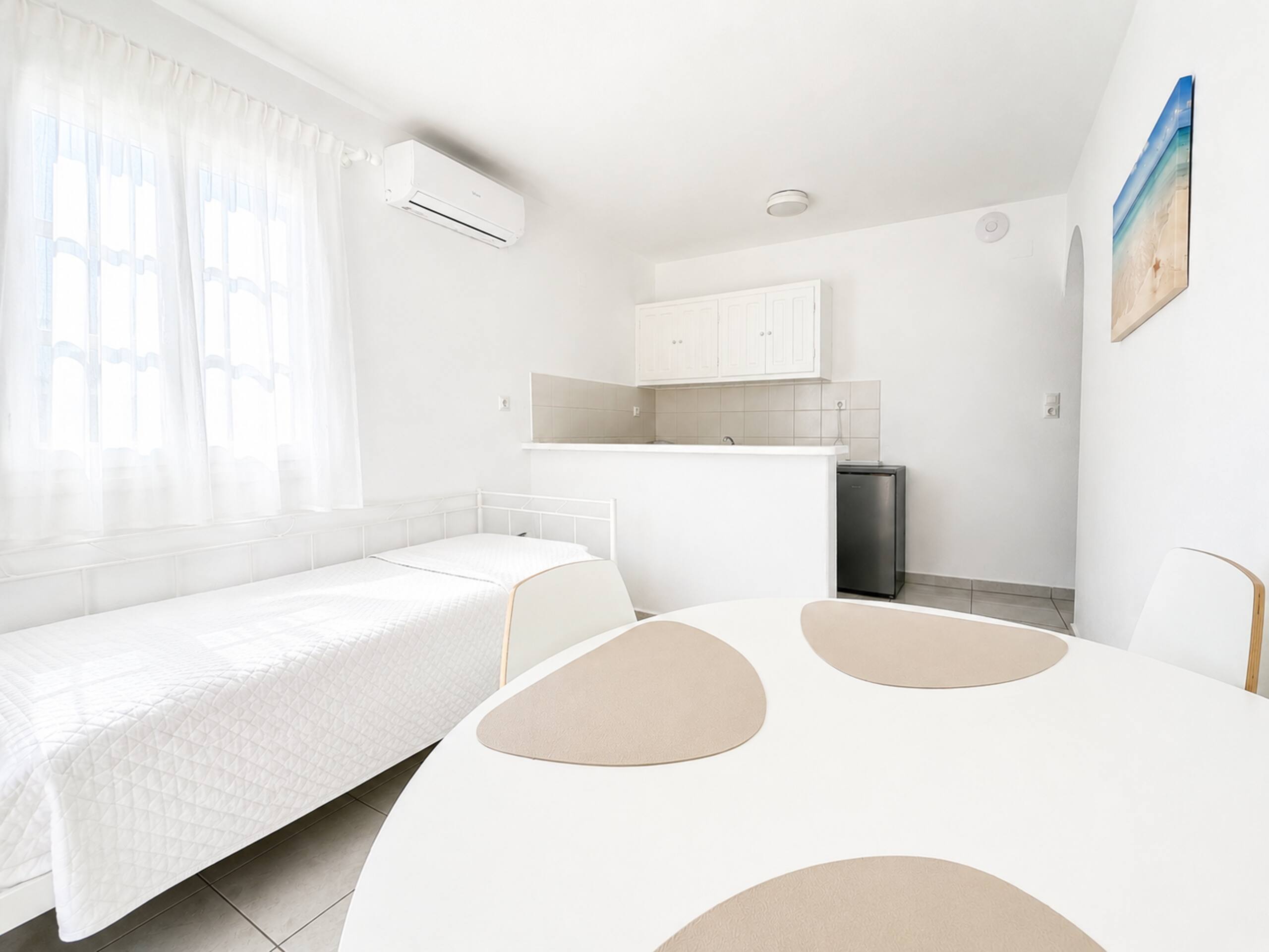 Apartment for 3 in Ornos - Steps from the Beach 14