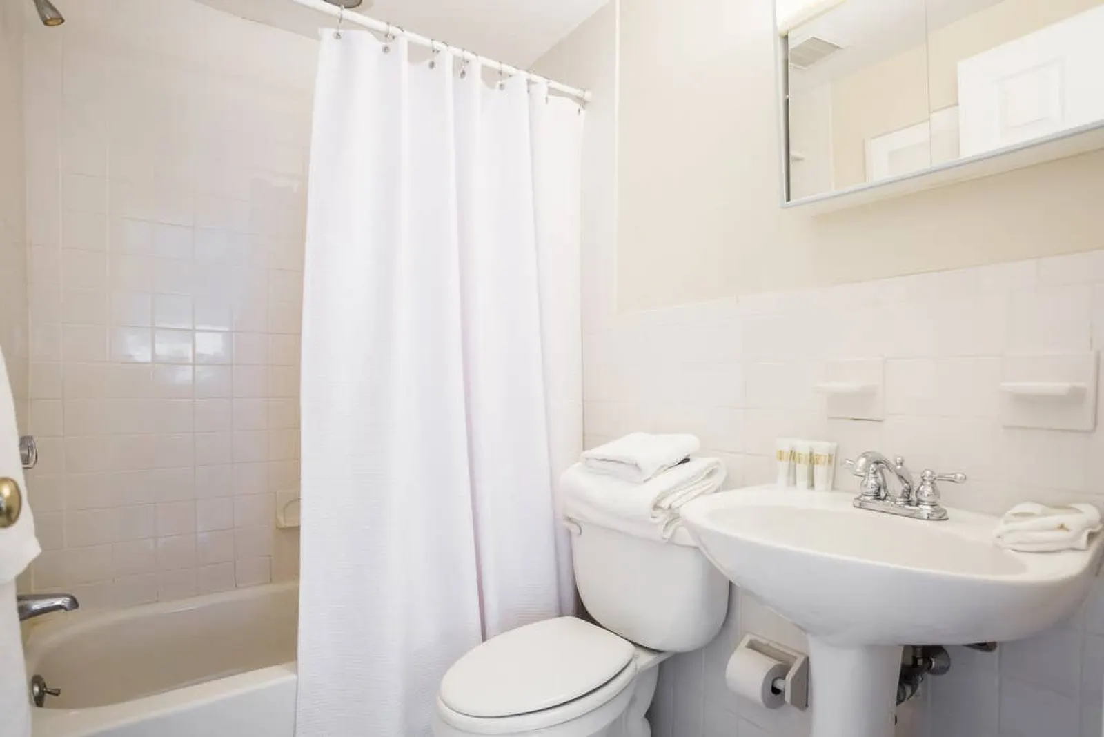 Charming 1BR Flat Downtown Boston Walk Anywhere 4