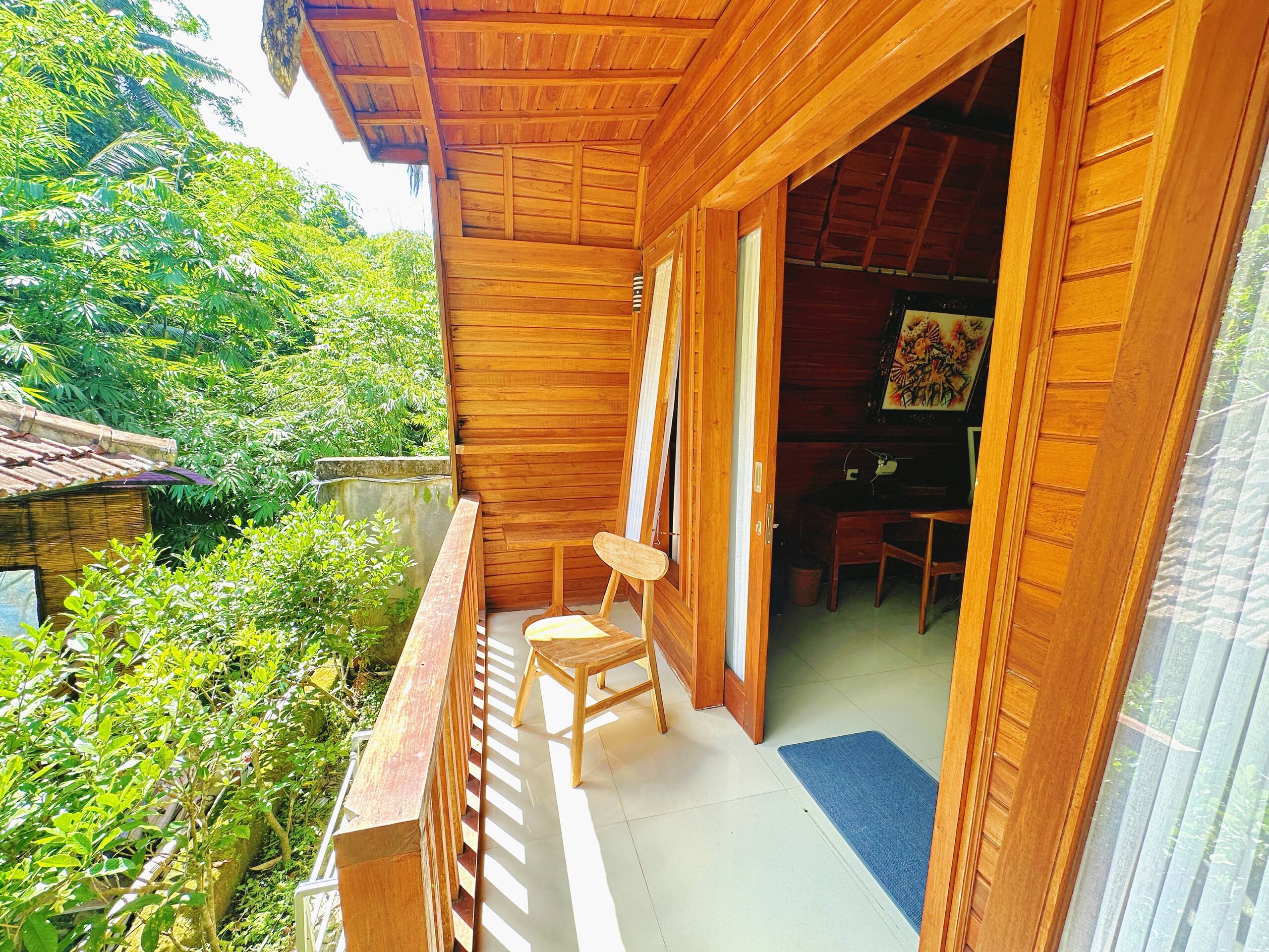 Ubud Jungle Escape Cute Private Joglo Shared Pool 9