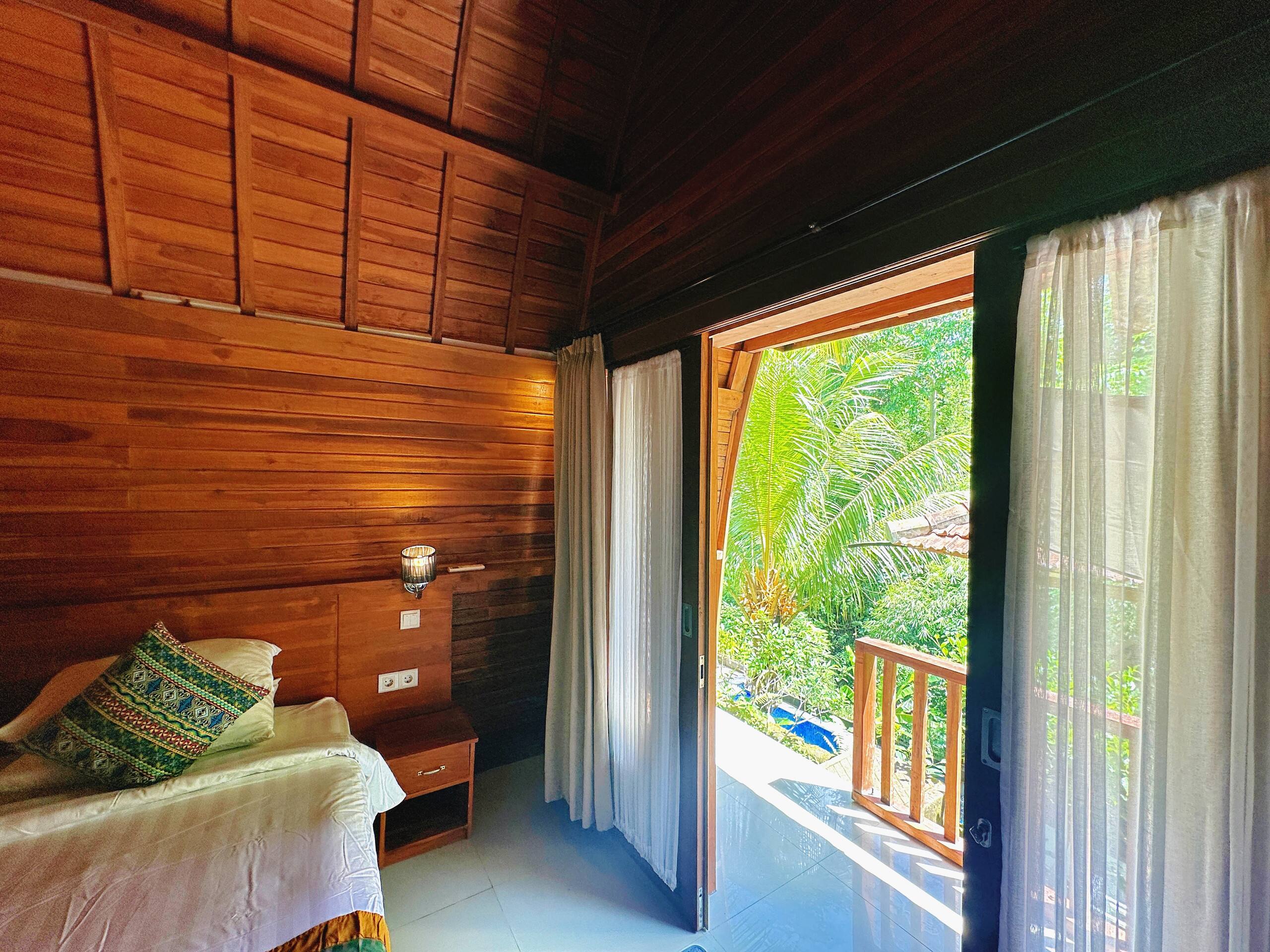 Ubud Jungle Escape Cute Private Joglo Shared Pool 6
