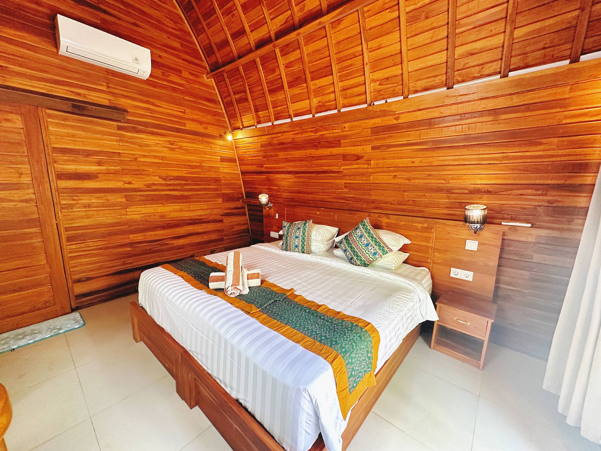Ubud Jungle Escape Cute Private Joglo Shared Pool 10