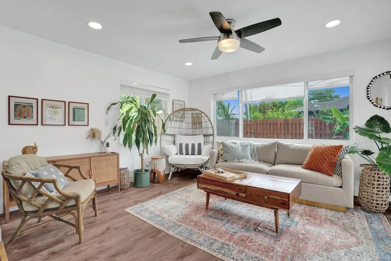 Newly Renovated w Heated Saltwater Pool & Hot Tub 10