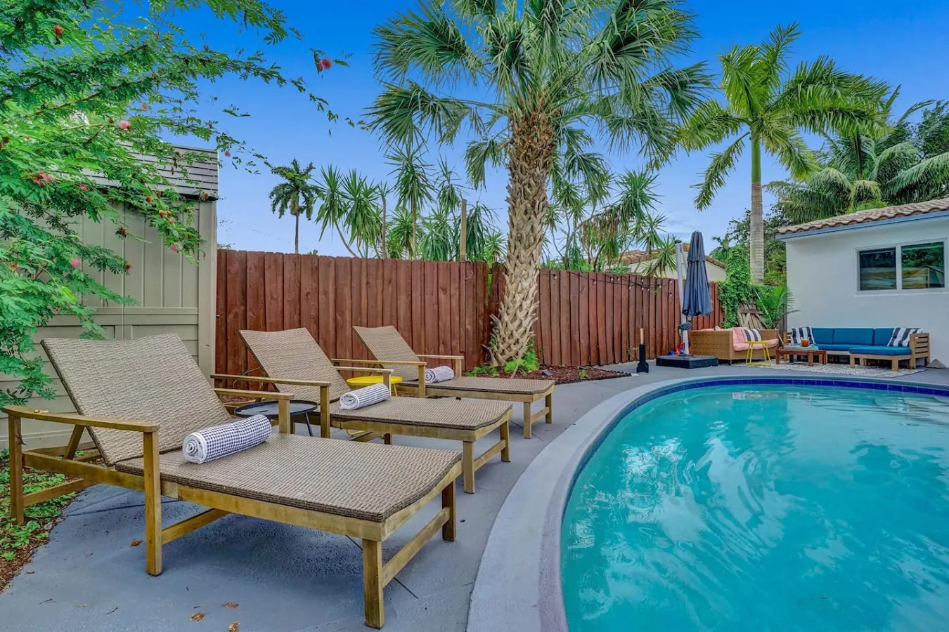 Newly Renovated w Heated Saltwater Pool & Hot Tub — photo 3