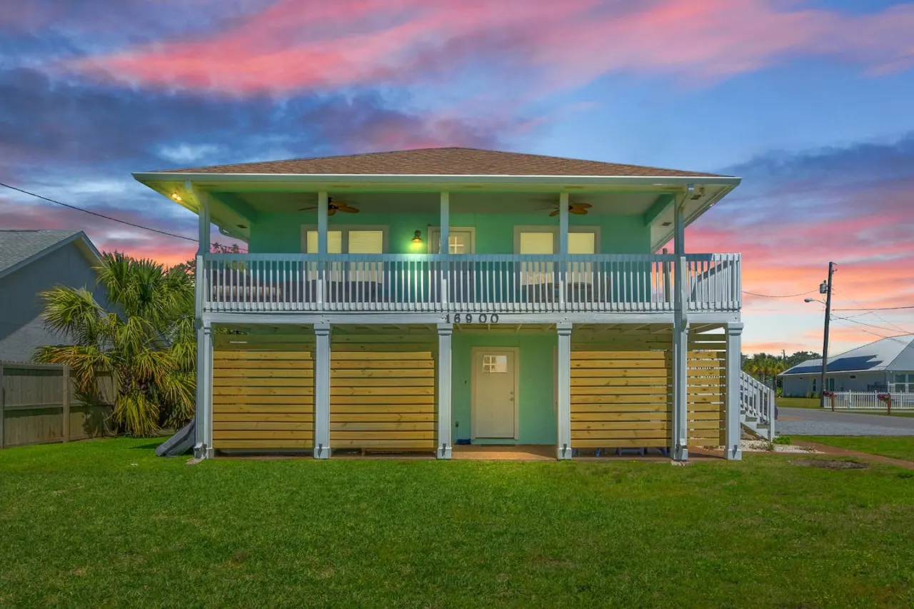 Anchors Away – Gulf Views, Private Pool, Golf Cart & Fire Pit Retreat 20
