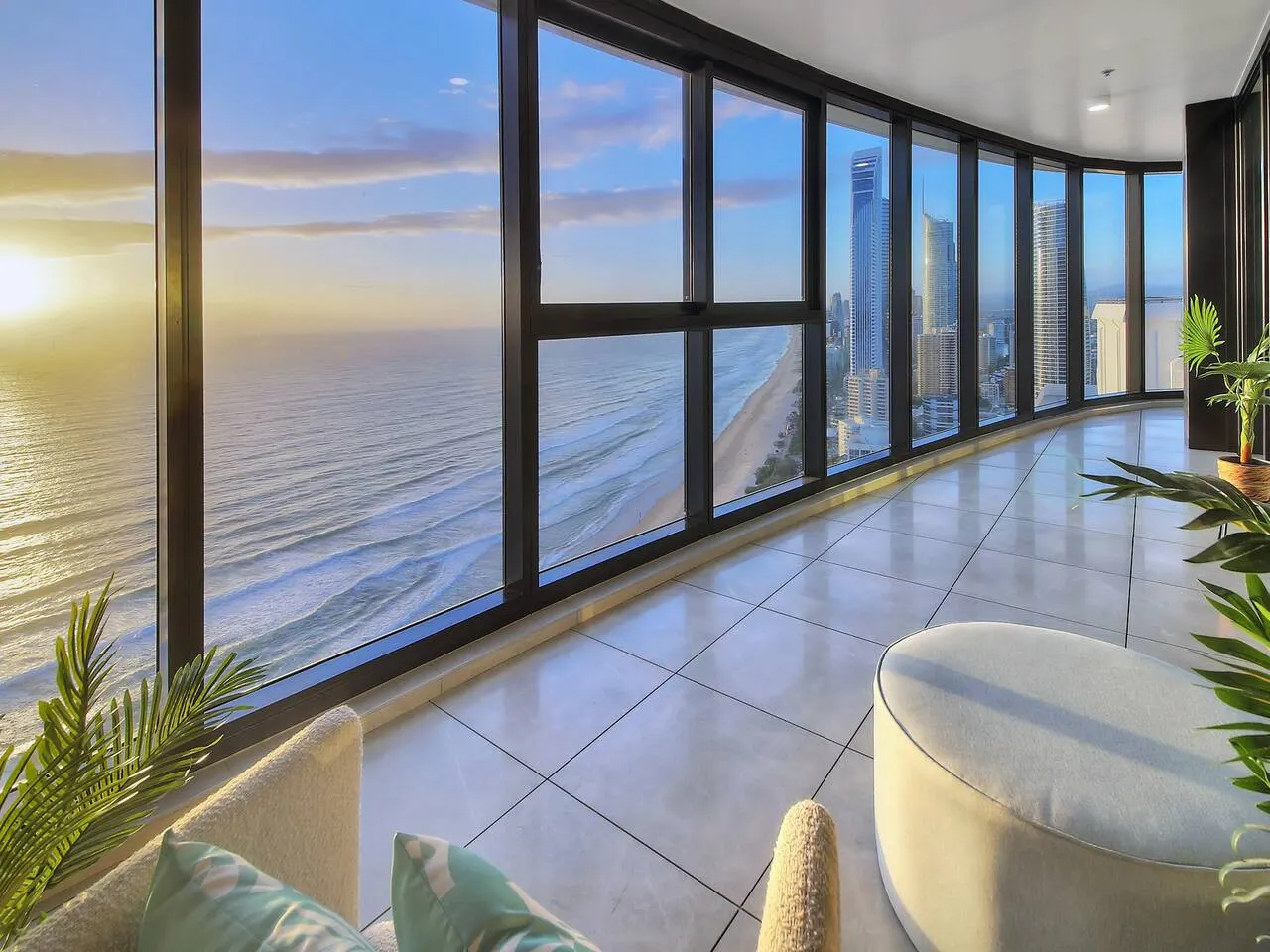 Oceanview Paradise with Free Parking 2