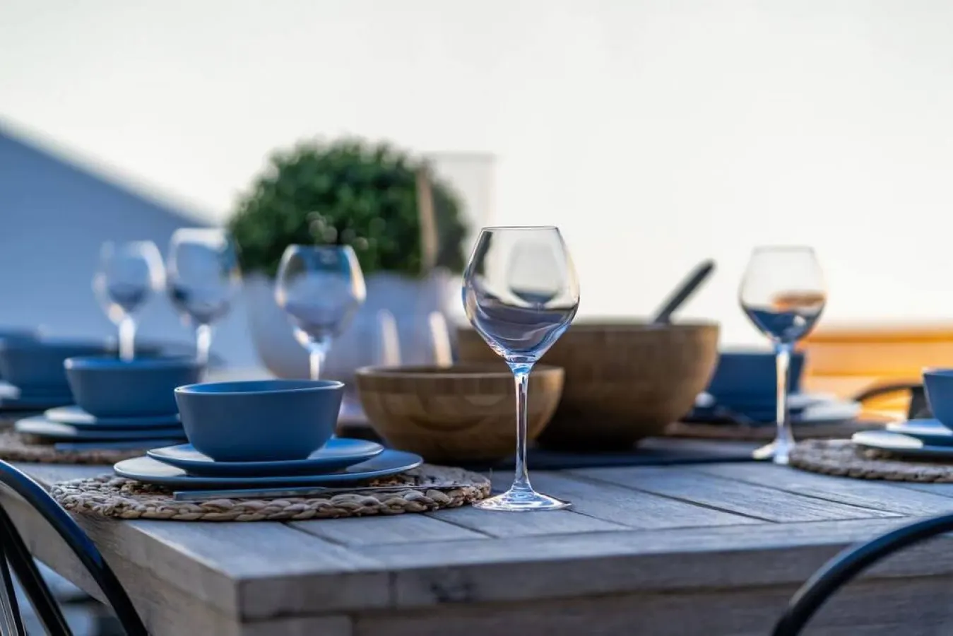 Higher Ground on Seaview—Rooftop Coastal Escape 13