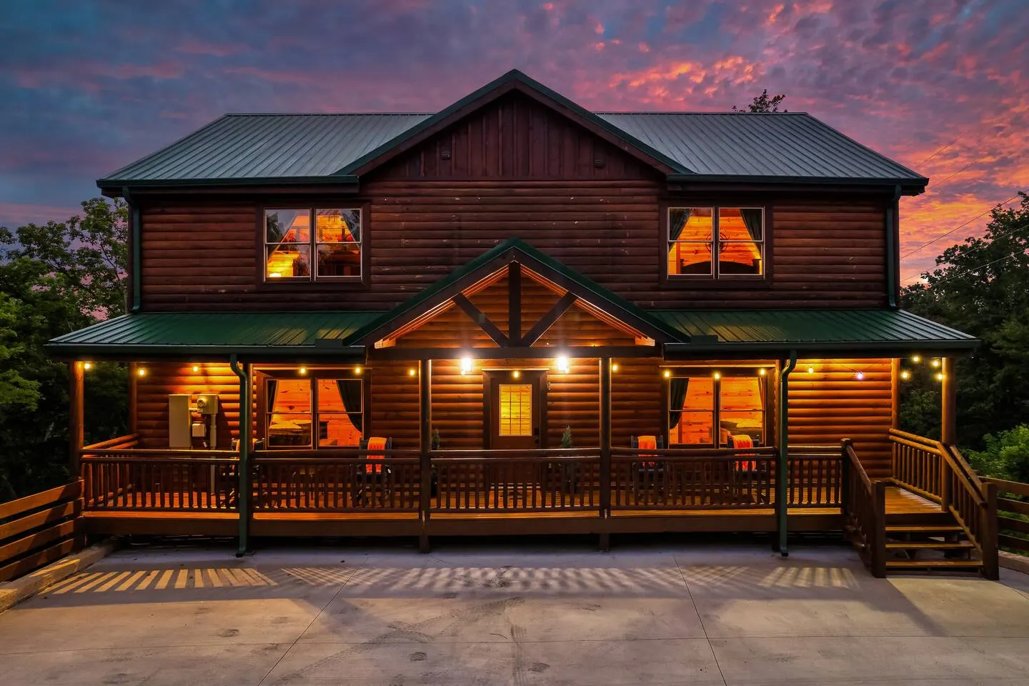 6 ensuite large bedrooms - private pool - hot tub 3