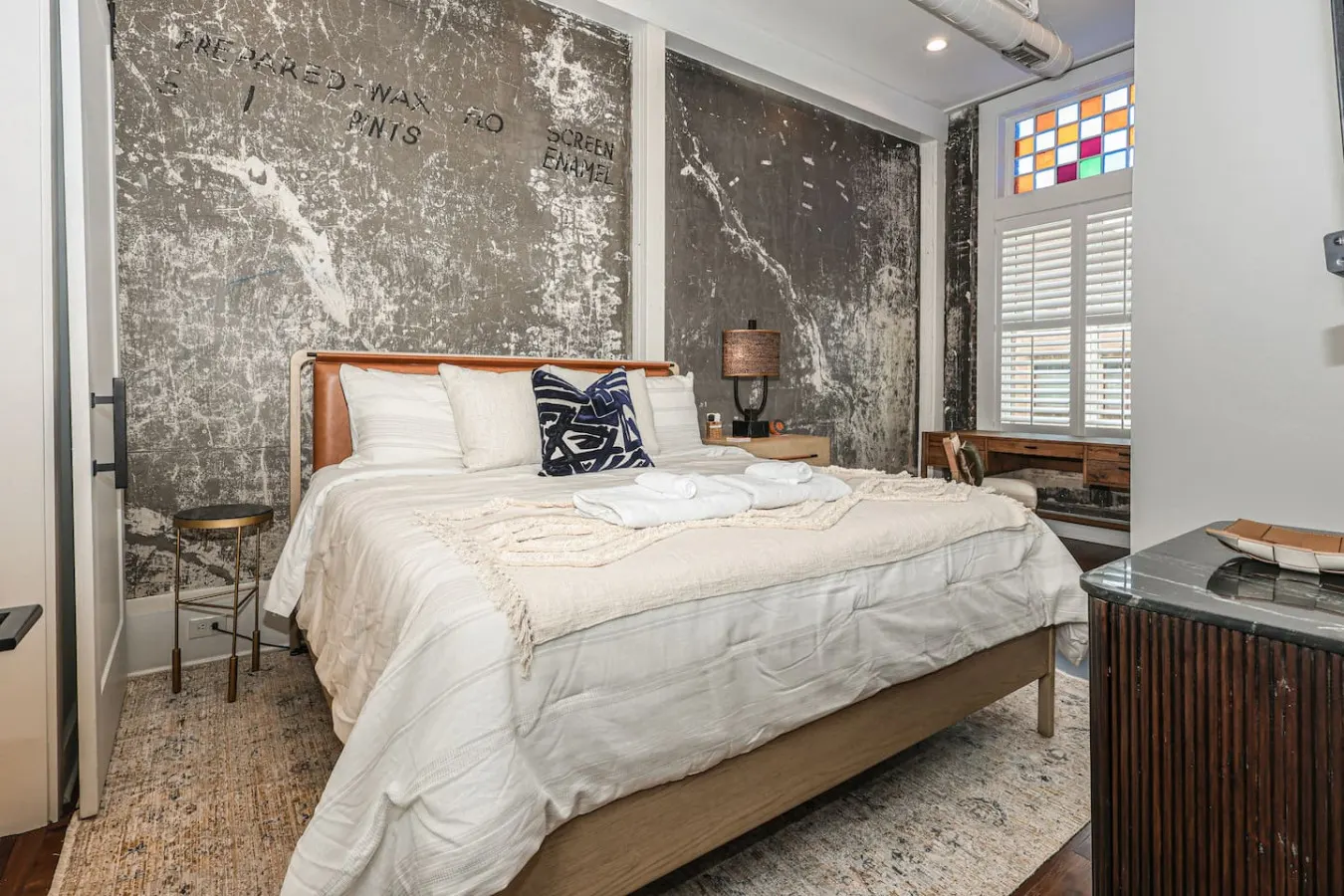 Elegant Century Residence ~ Downtown | 7 min to UT — photo 3