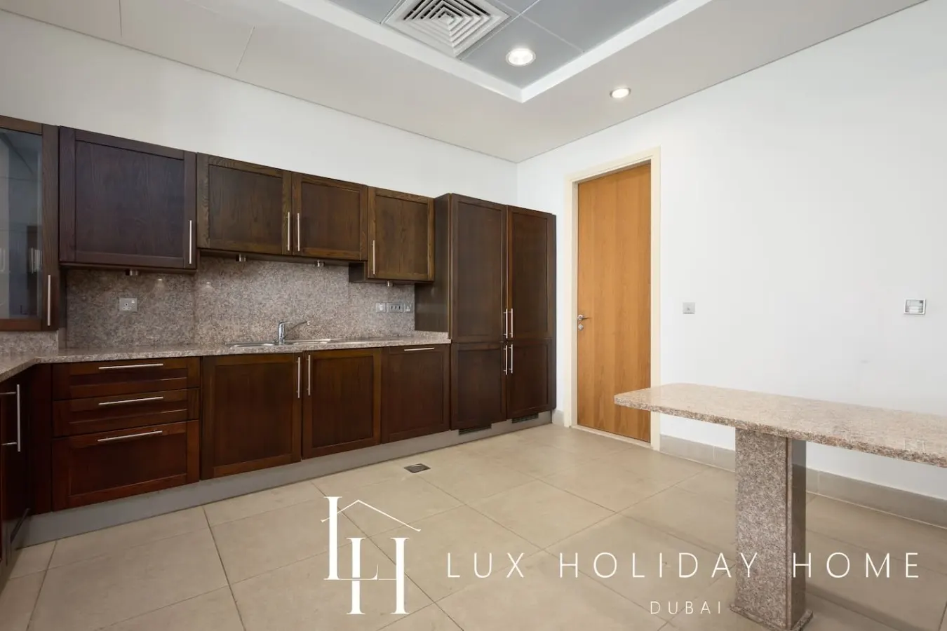 LUX The Dream Palm Sea View Suite 2 9