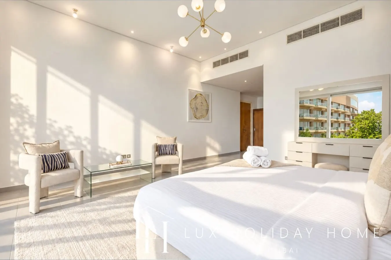 LUX The Dream Palm Sea View Suite 2 16