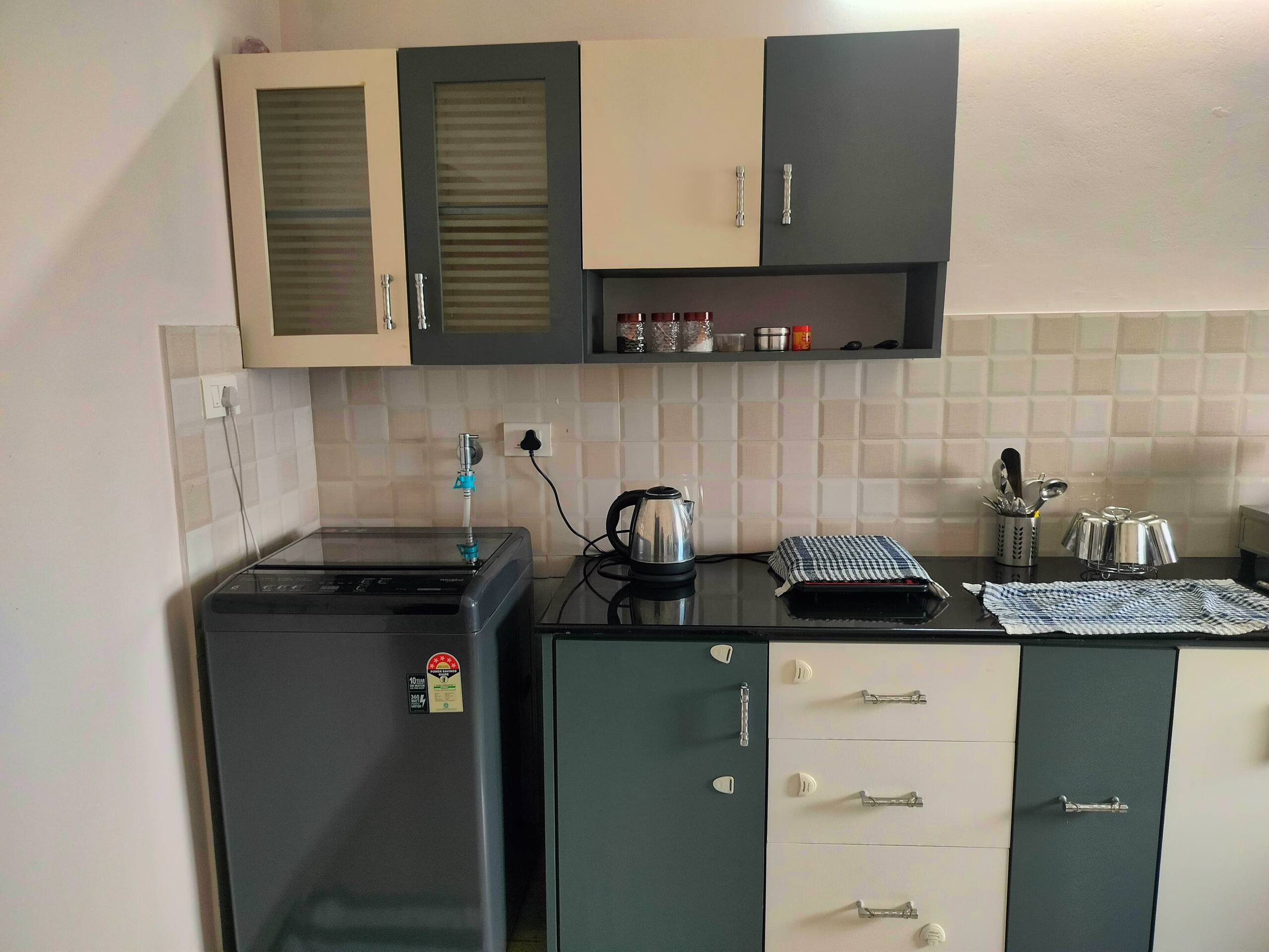 Adhvaya-AC 4BHK Near Temple & Airport 15