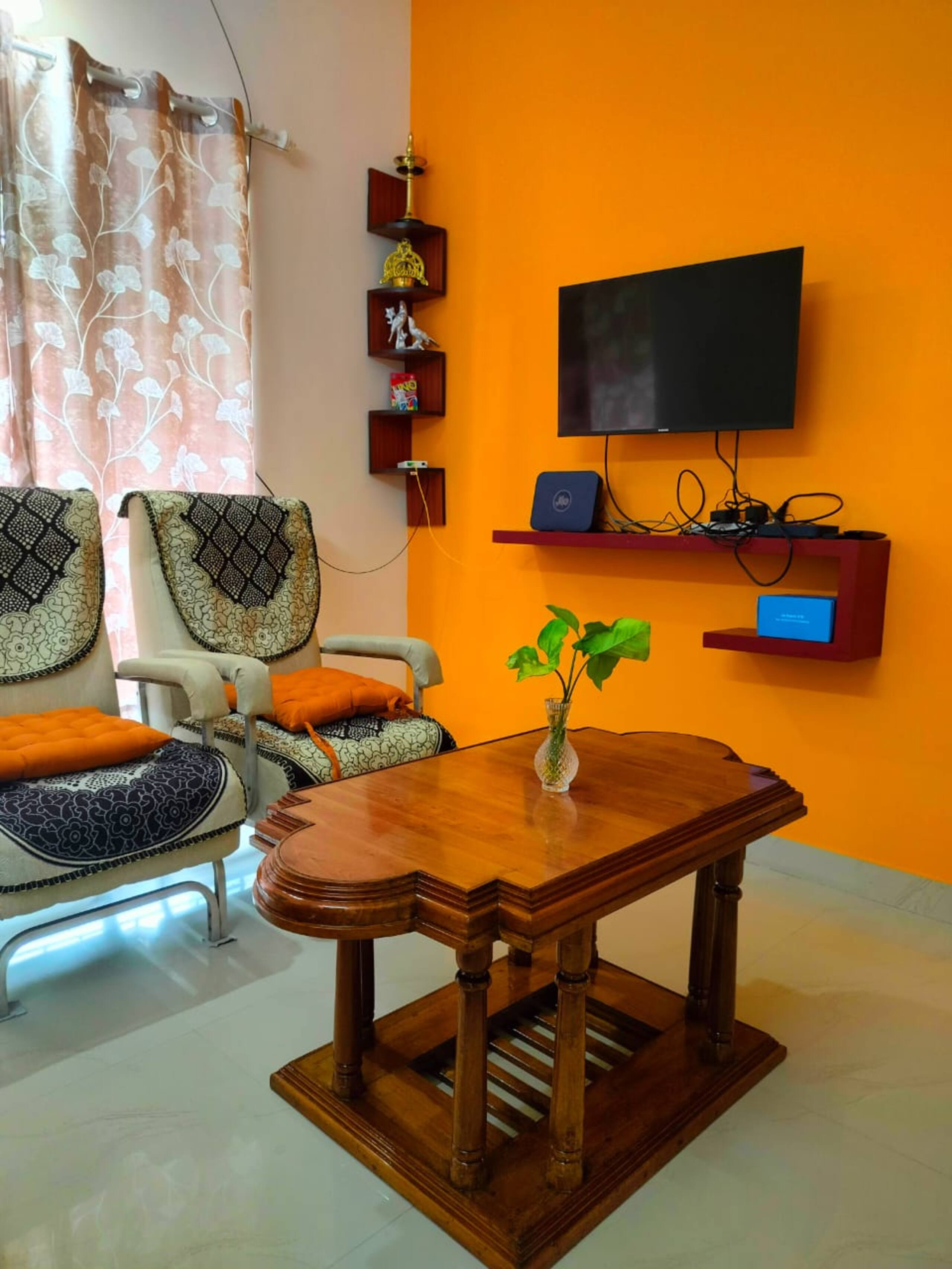 Adhvaya-AC 4BHK Near Temple & Airport 4