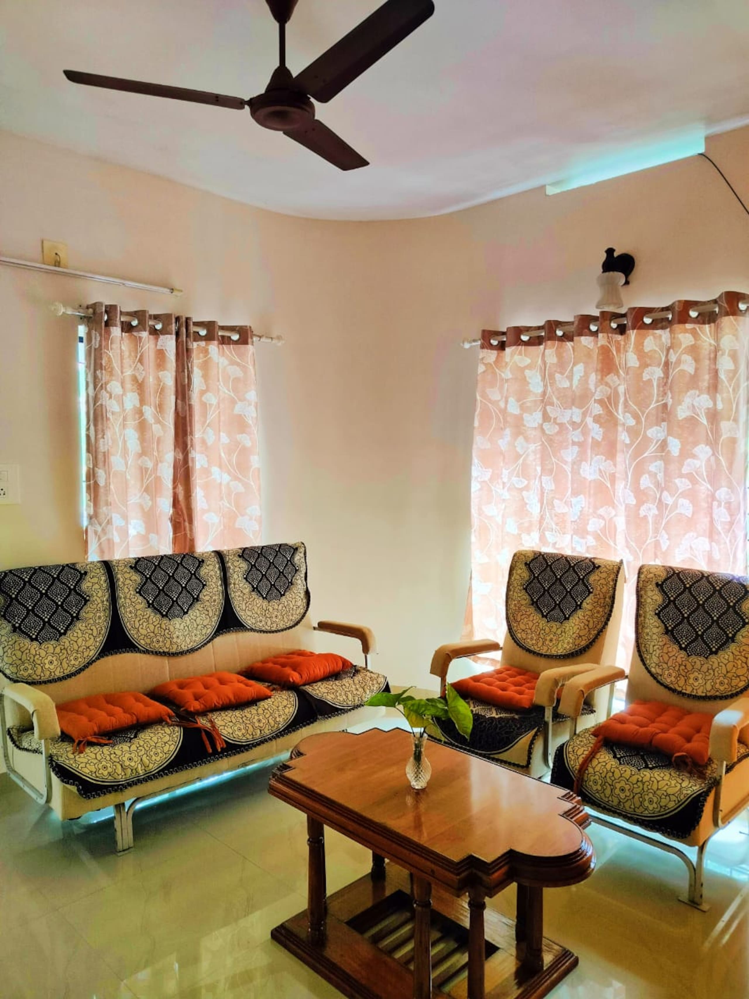 Adhvaya-AC 4BHK Near Temple & Airport 3