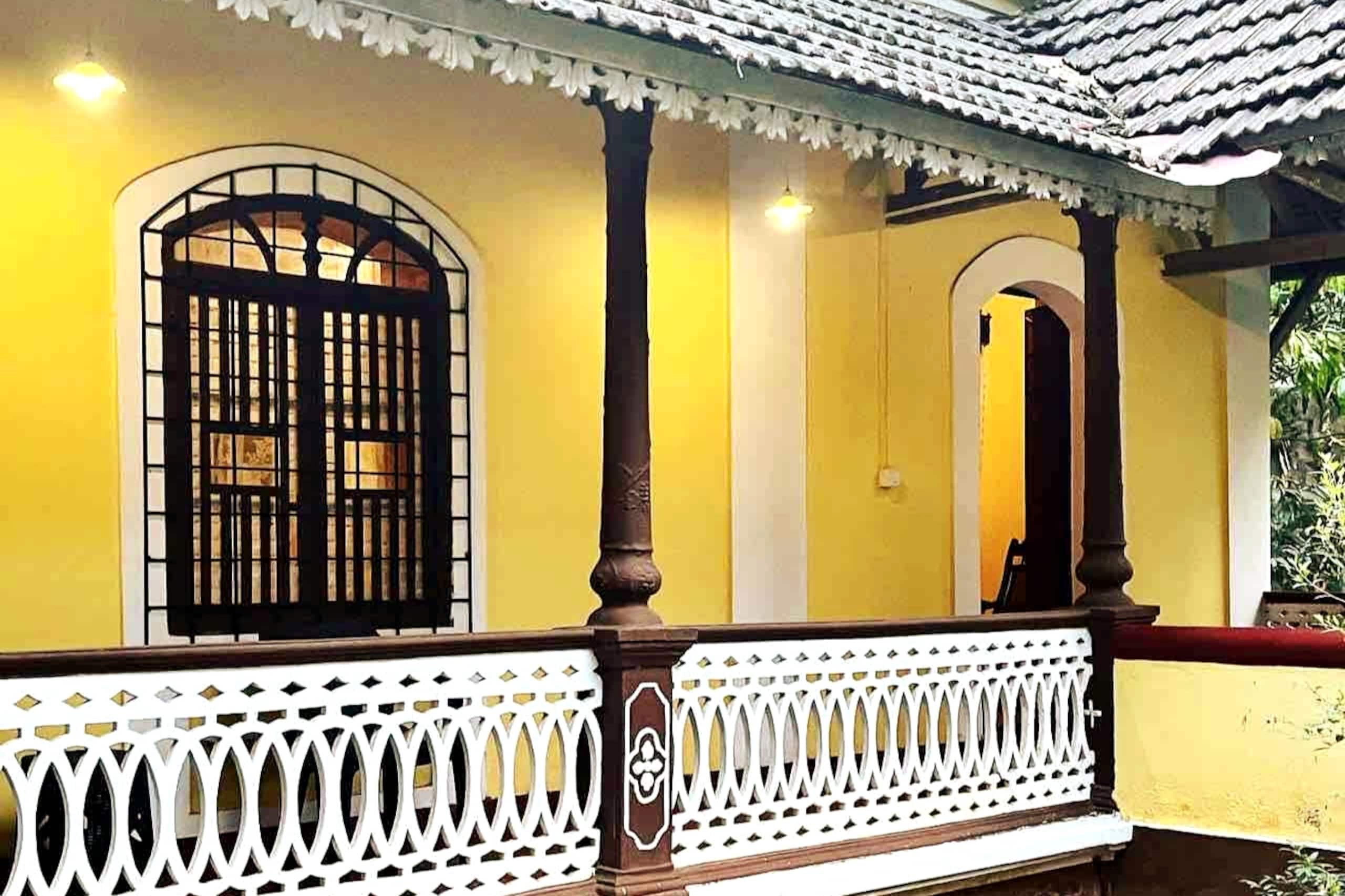 A Quaint Indo-Portuguese Heritage Villa In Goa 20