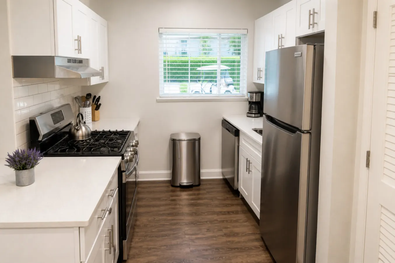 The Sage Retreat Hoover Designer Stay S2 13