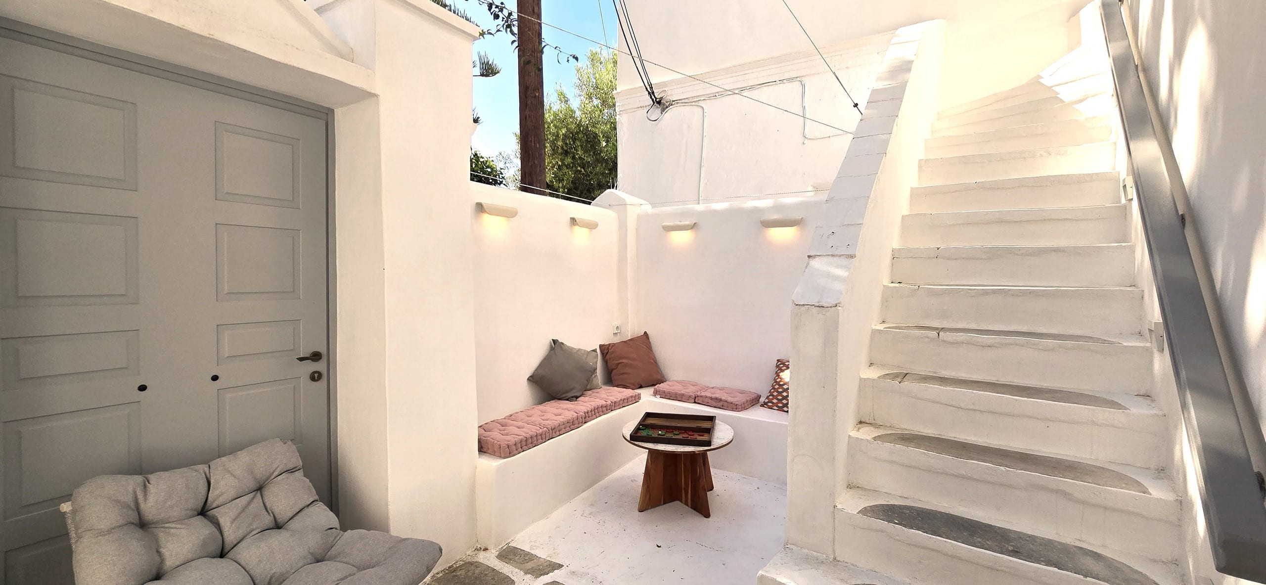 Appartment with courtyard in heart of mykonos 31