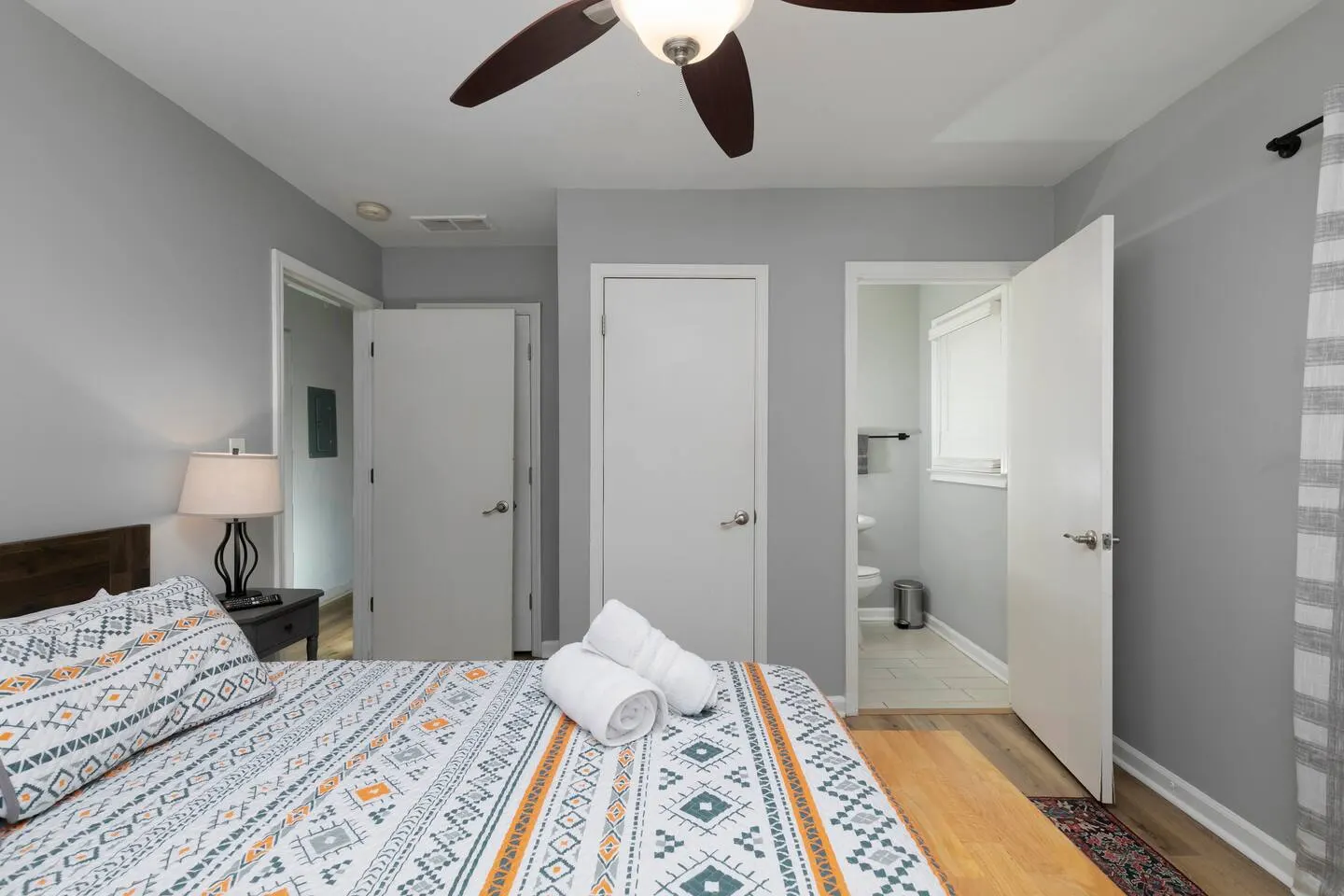 Serene Ranch Retreat with 2 King and 1 Queen Beds 12