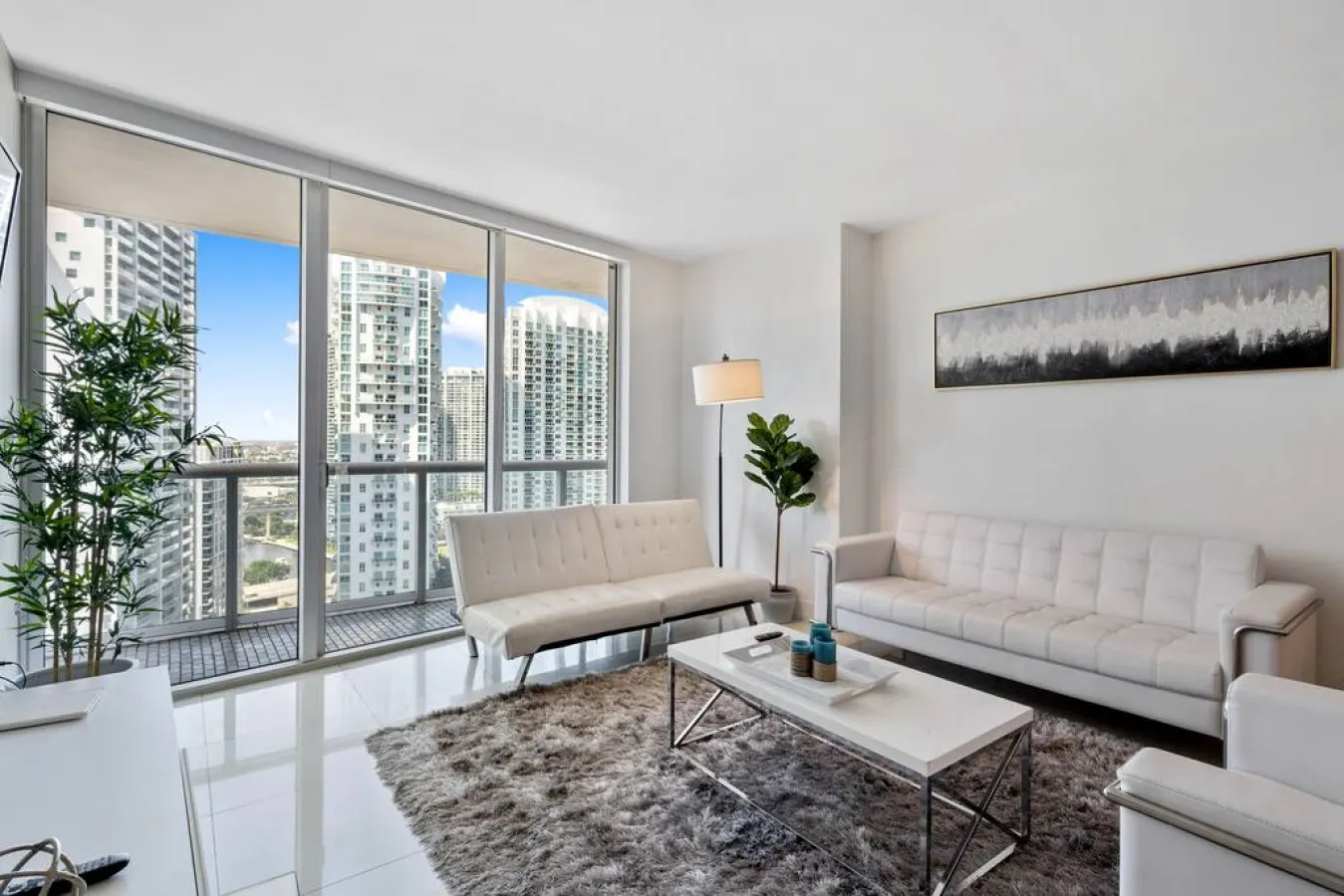 Gorgeous Unit At The W Building Priceless Location 10