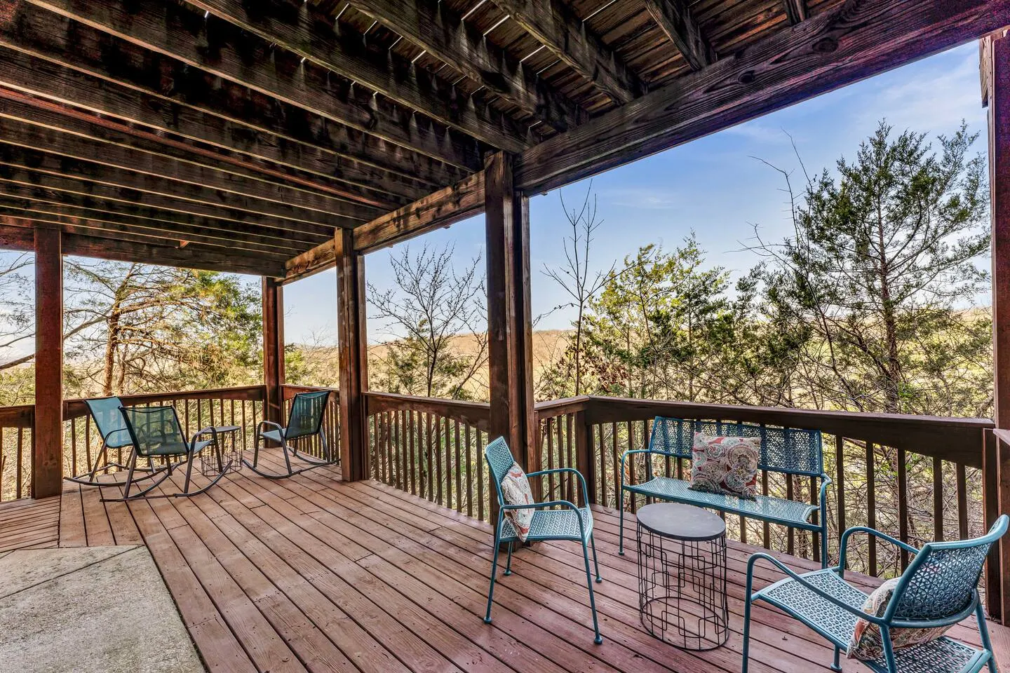 Private Dock-8 lake acres, Hot tub, Hike, Fire Pit 10