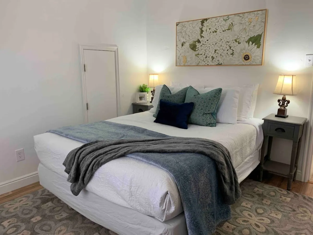 Jailer's Cottage 130-Year-Old Gem Sleeps 12 1