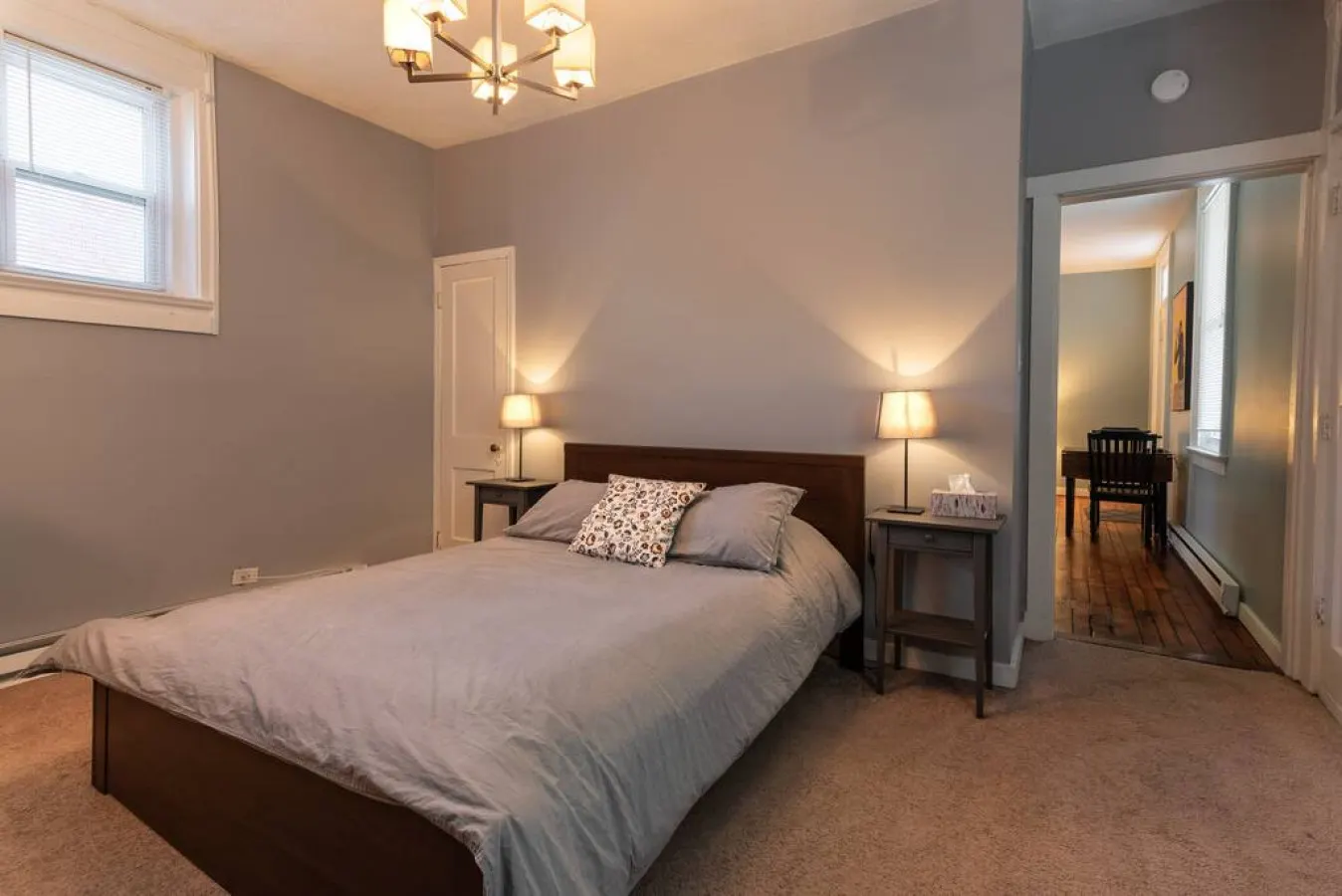 Cozy Apt in Walkable Area Downtown w/ Parking 13