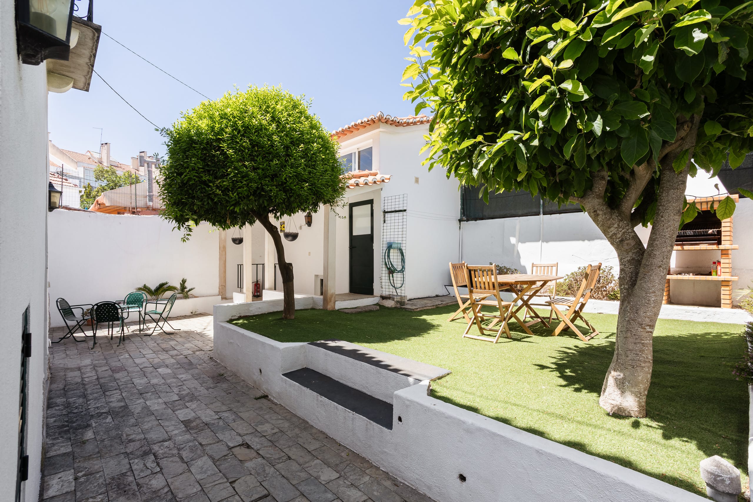 Villa Arco Belém w/ Private Garden and Barbecue 37
