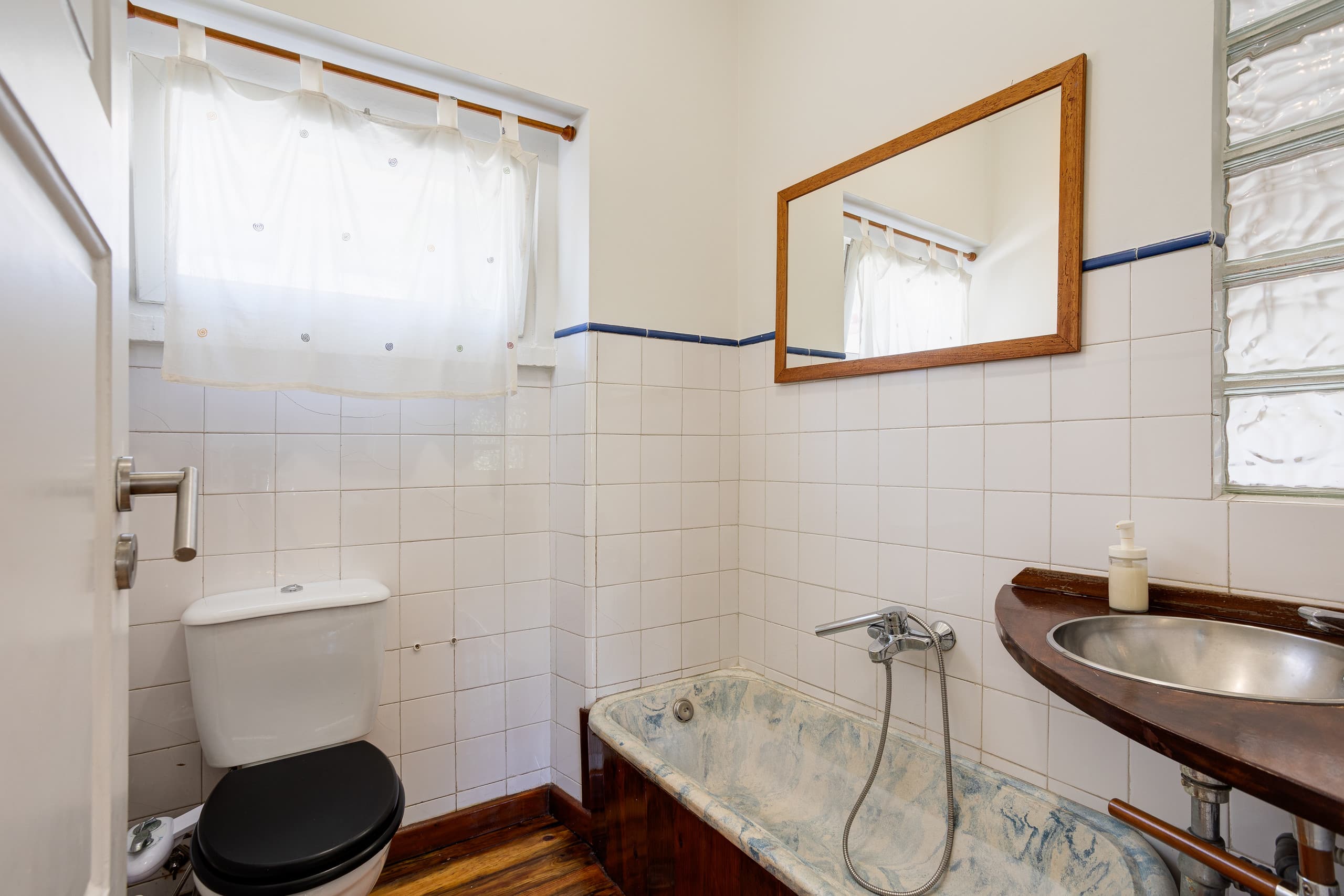 Villa Arco Belém w/ Private Garden and Barbecue 35