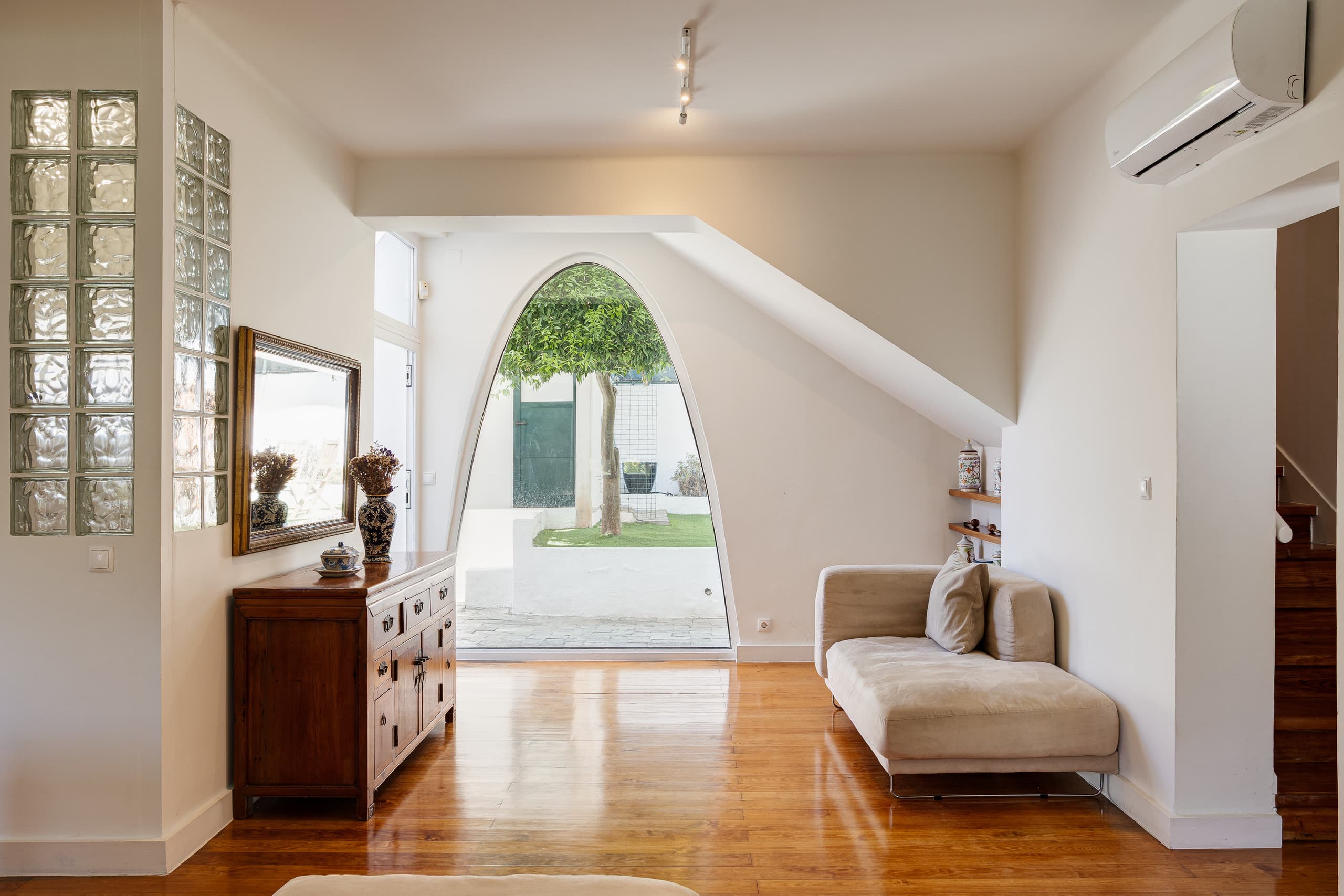 Villa Arco Belém w/ Private Garden and Barbecue 3