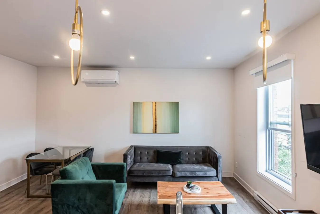 Mile End - 2 Bedroom Luxury in the Mile End - Unit 302 2