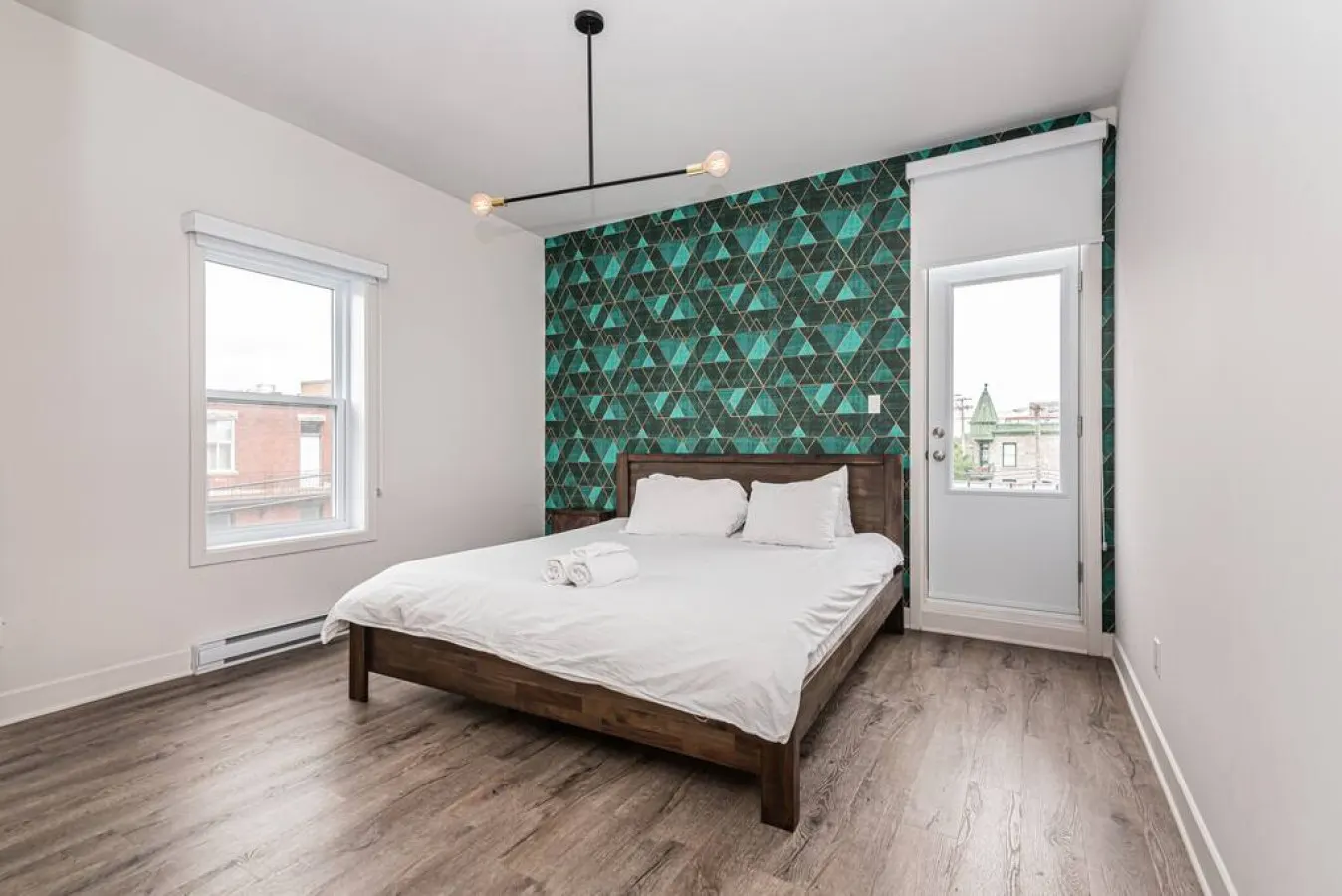 Mile End - 2 Bedroom Luxury in the Mile End - Unit 302 12