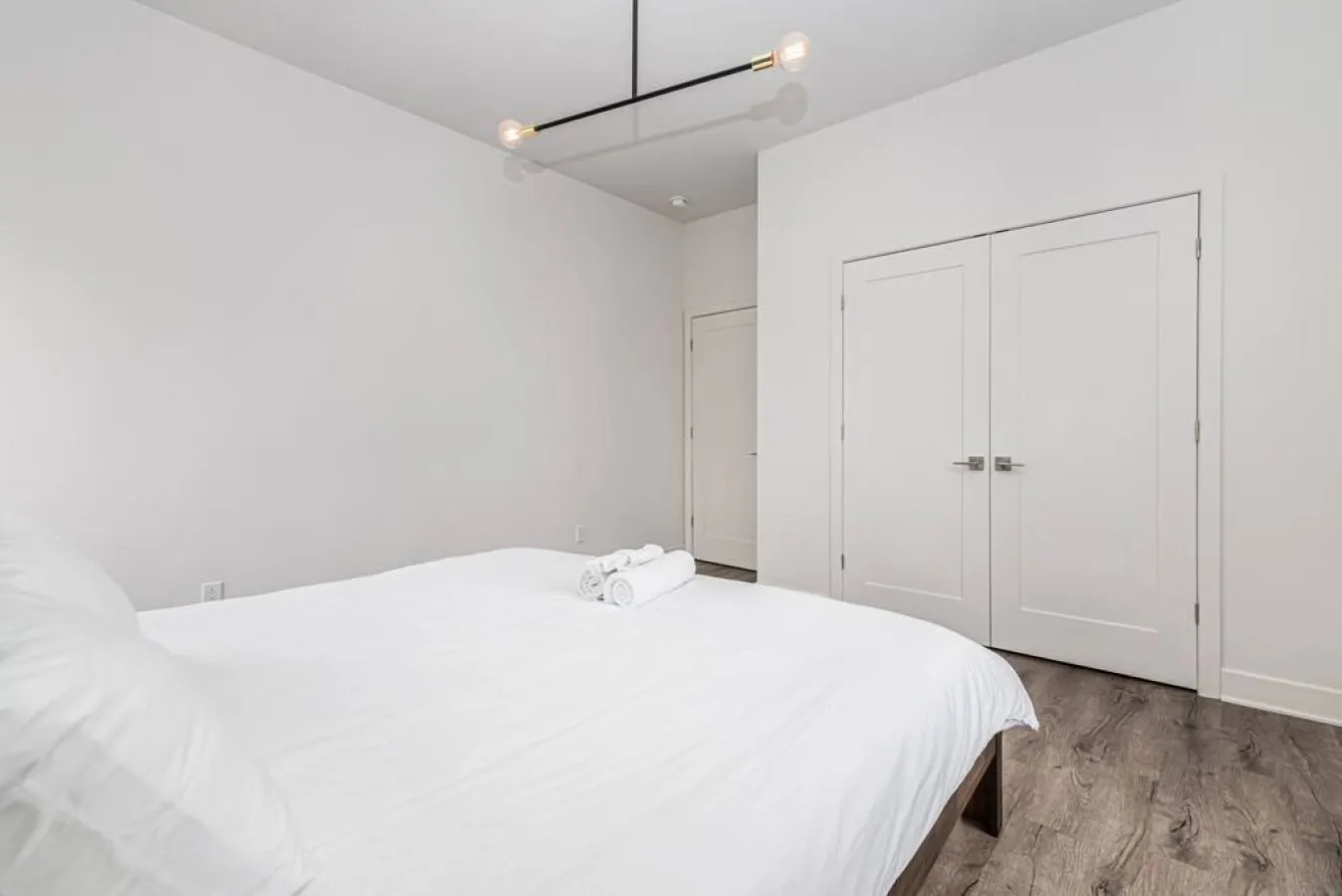 Mile End - 2 Bedroom Luxury in the Mile End - Unit 302 15