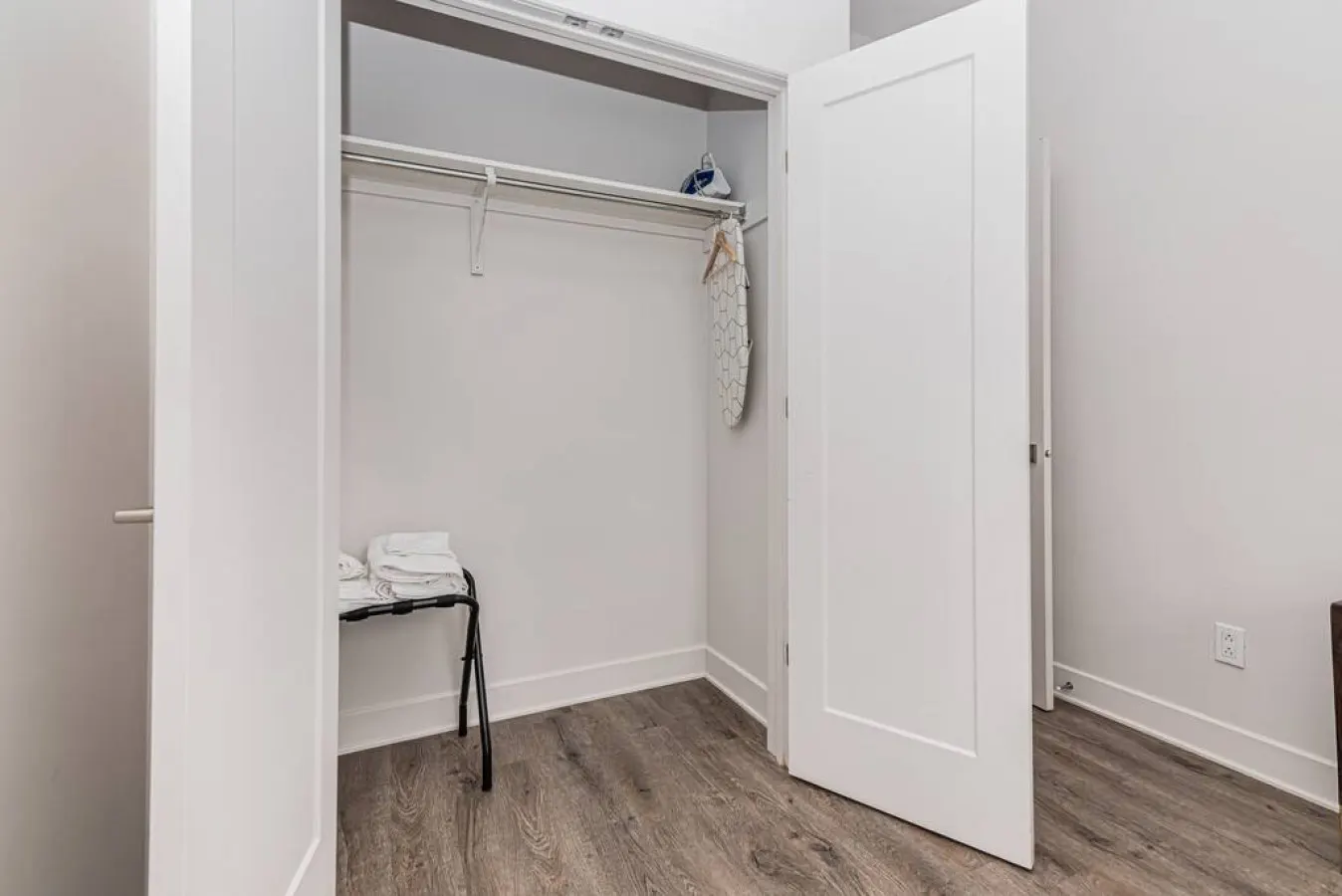 Mile End - 2 Bedroom Luxury in the Mile End - Unit 302 18