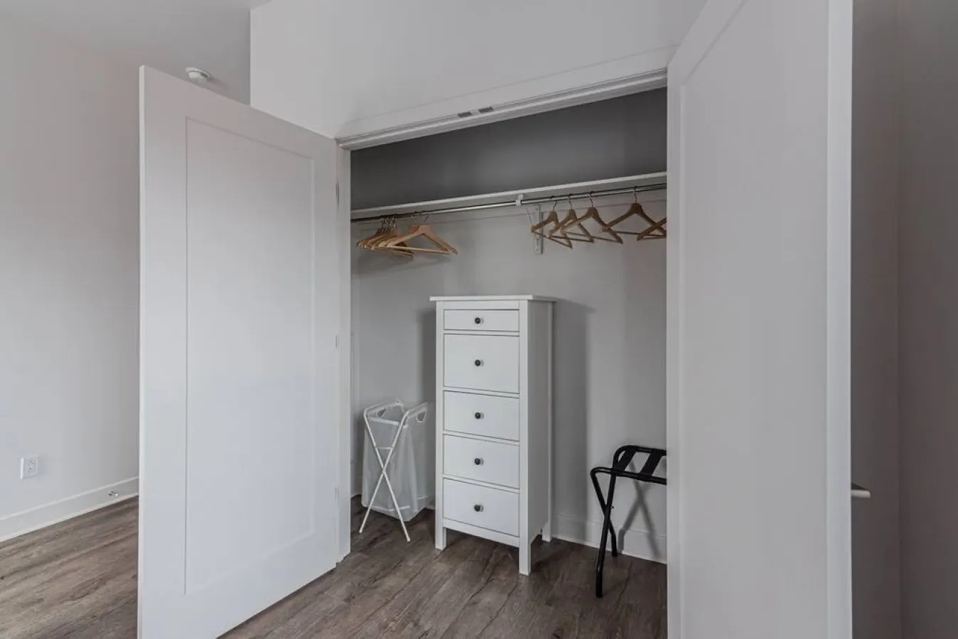 Mile End - 2 Bedroom Luxury in the Mile End - Unit 302 19
