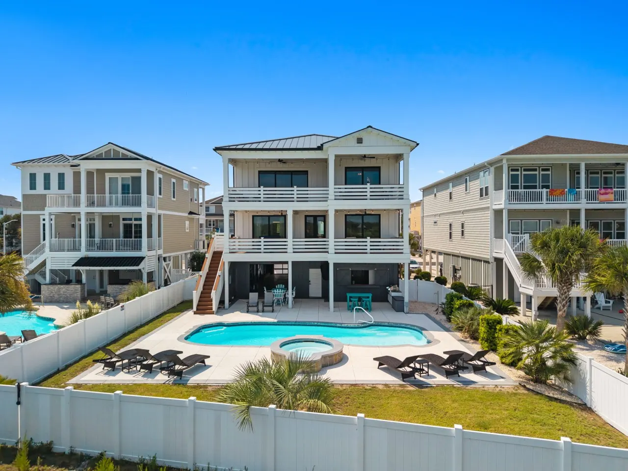 New Listing - Beech to Beach 3