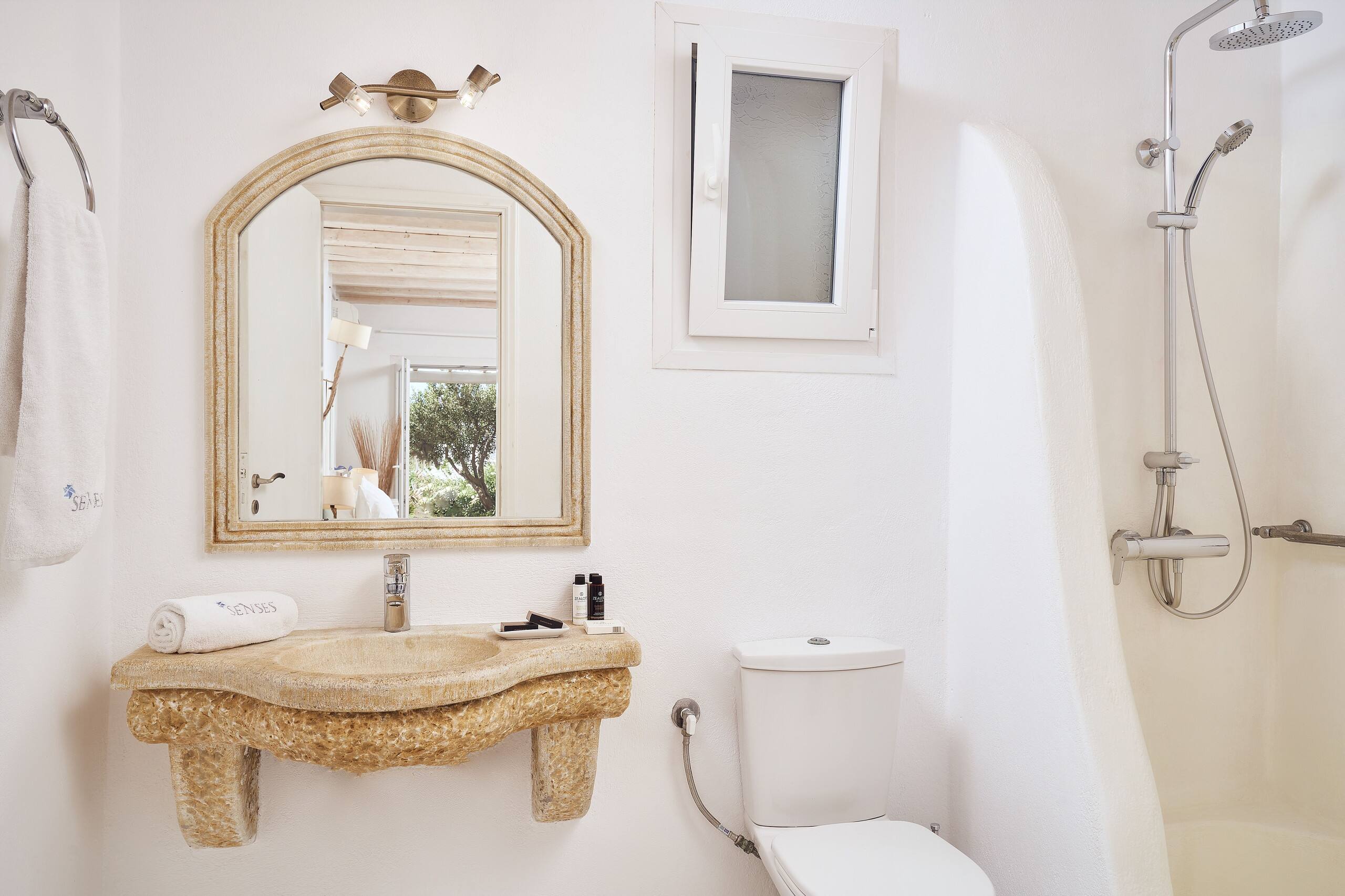 Villa Petrolefko by Ethos Hospitality 40