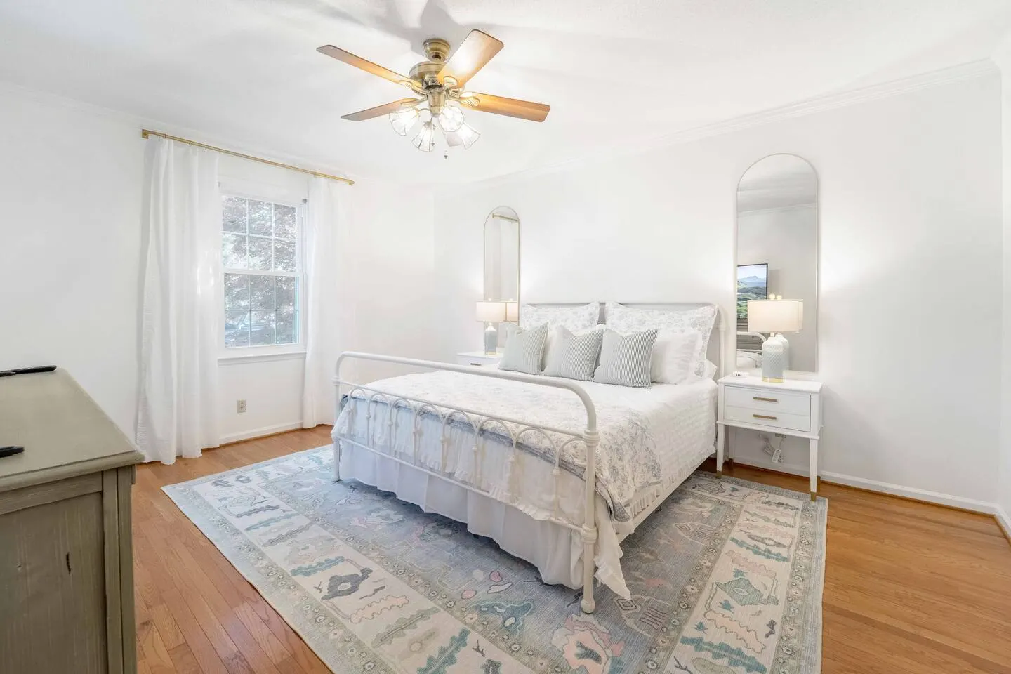 18 beds & 12 bathrooms - Cul-De-Sac Cluster 9