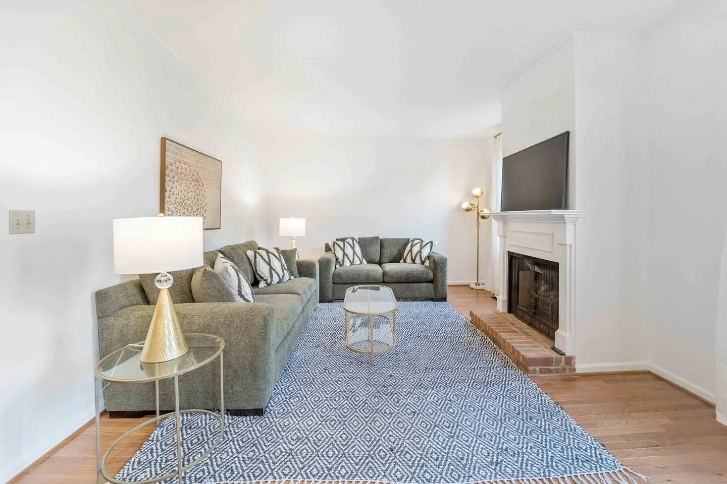 18 beds & 12 bathrooms - Cul-De-Sac Cluster 6