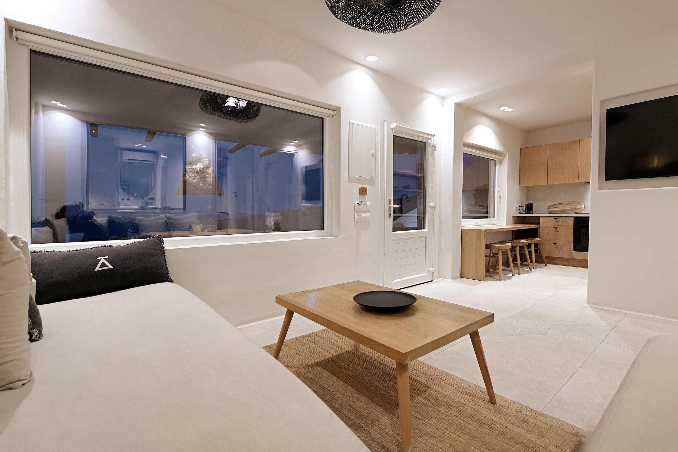 VLIA Mykonos Phos | Sea View Jacuzzi Residence 7