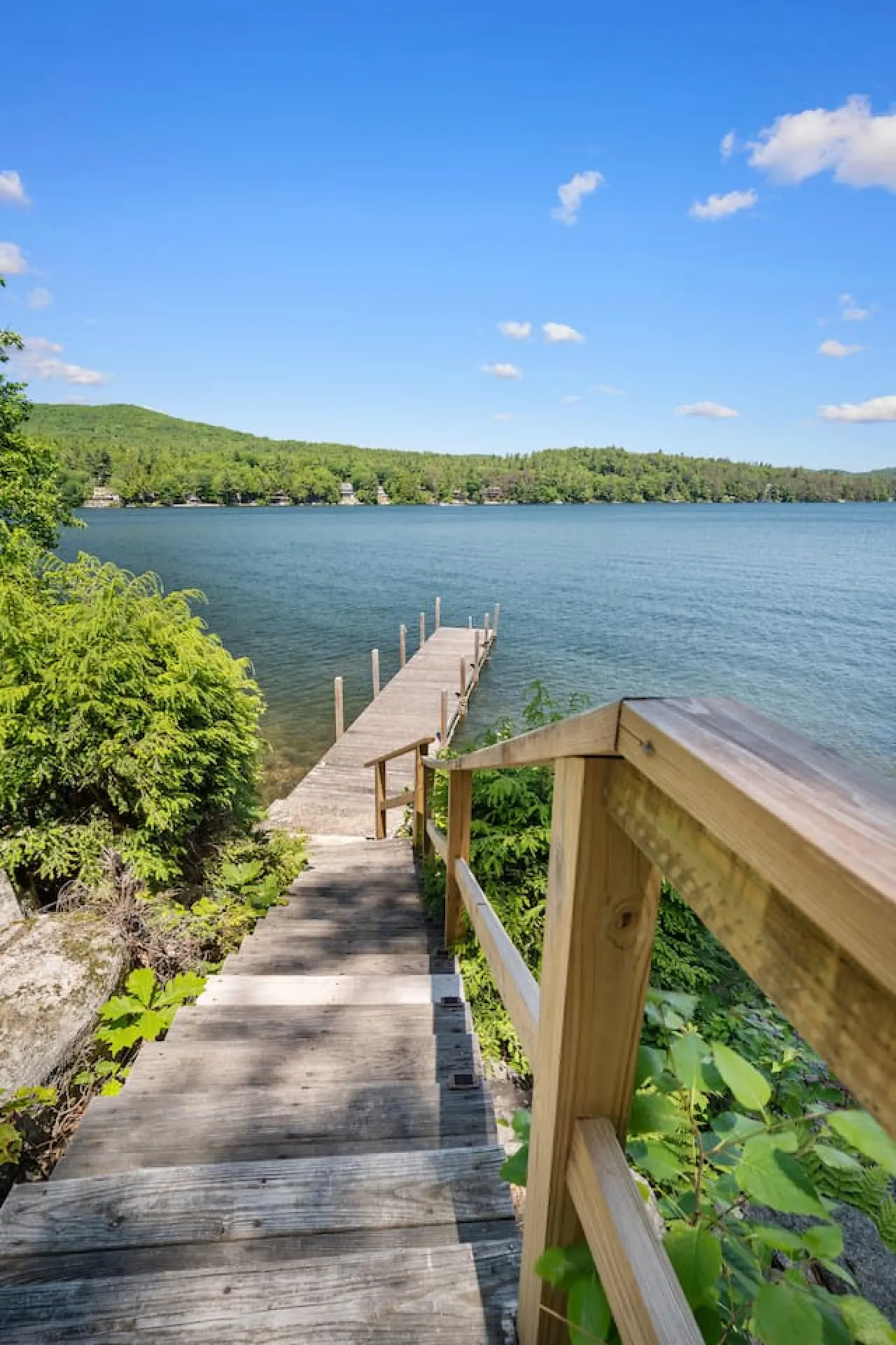 Lake Front Cabin with Private Dock & Amazing Views — photo 5