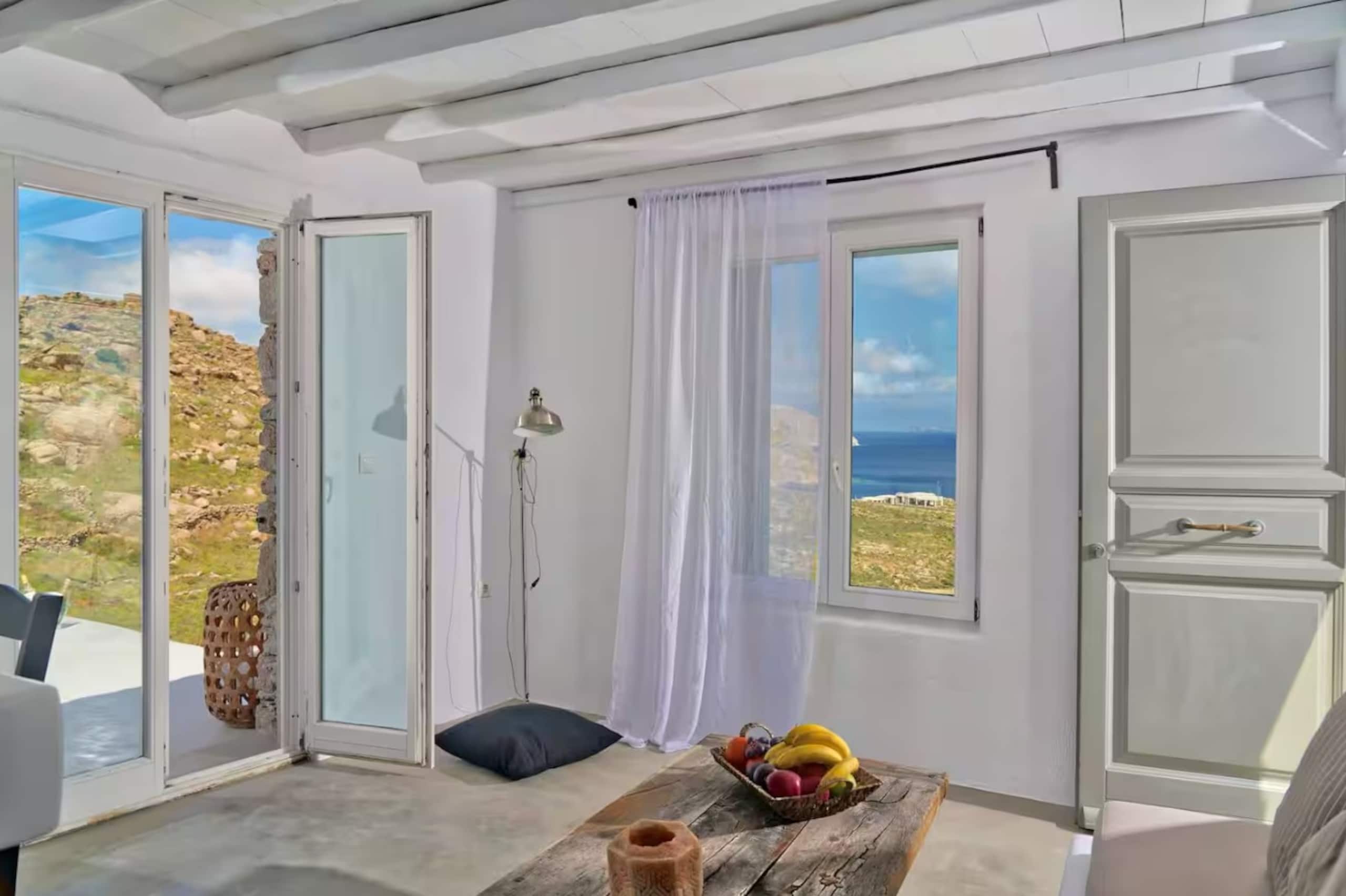 Magdaline Room - Pool, Views, Memories at Paradise — photo 5