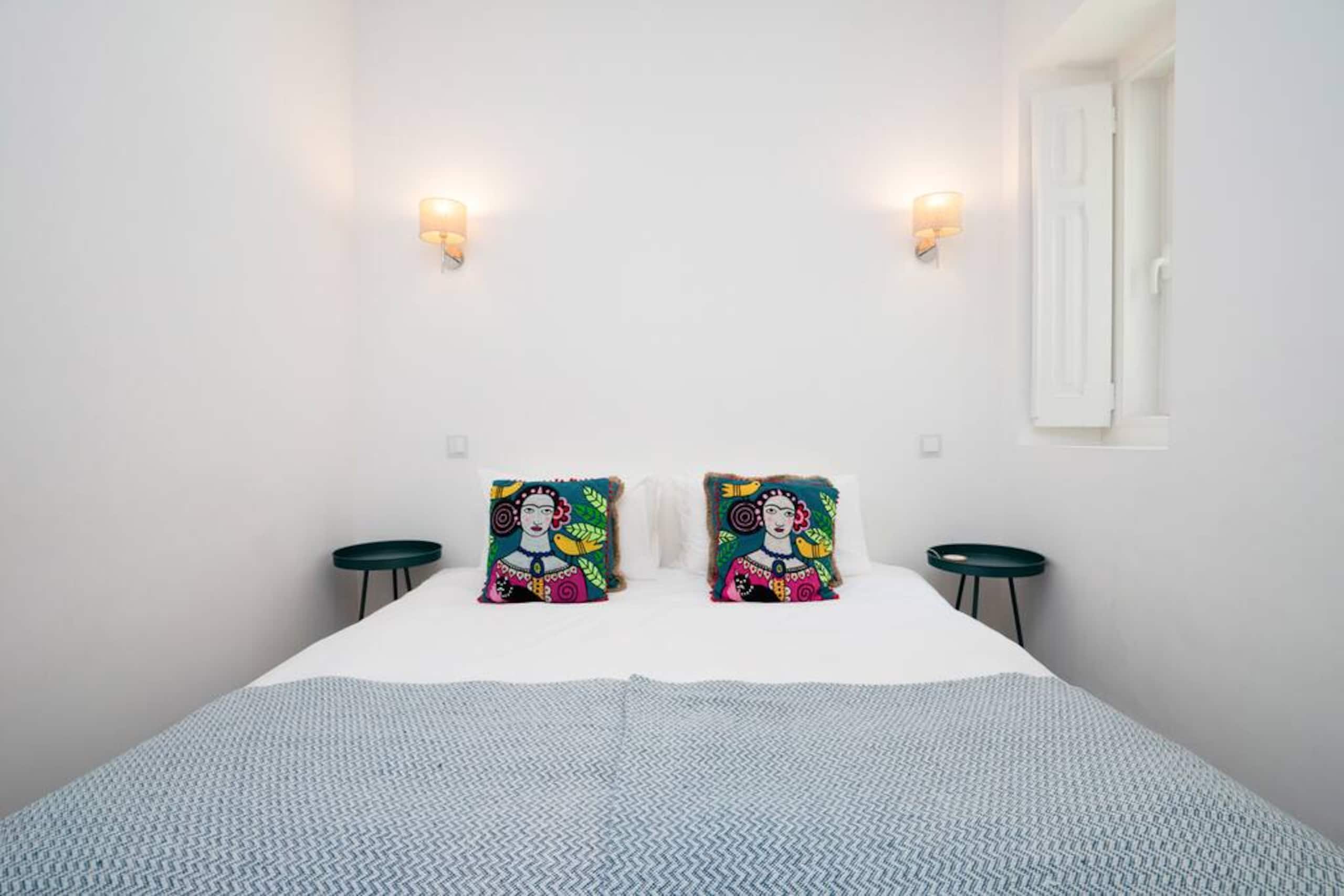 Chalet Estoril - Middle Floor 16
