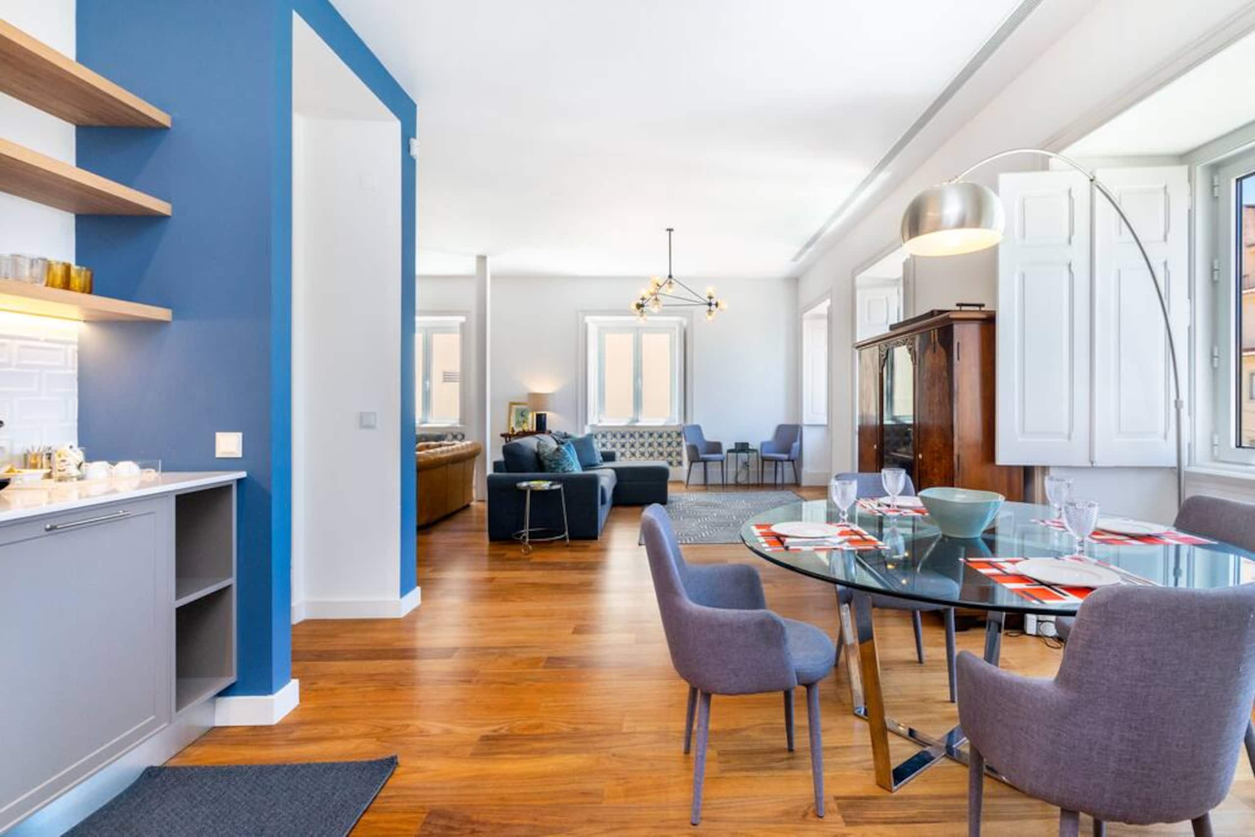 Chalet Estoril - Middle Floor 14