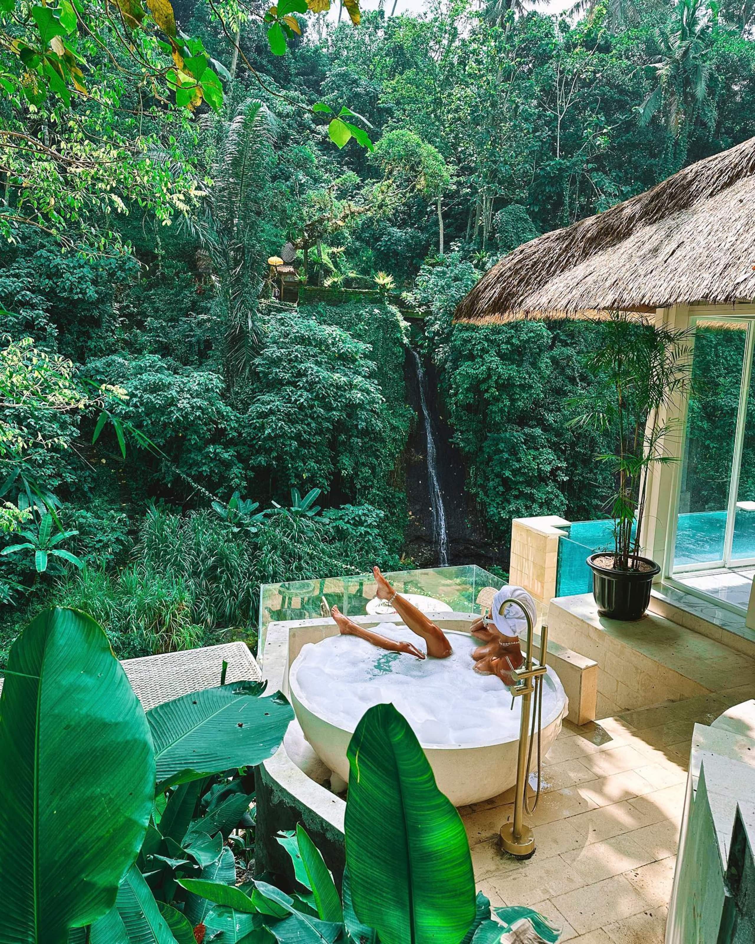 Jungle River Villa w/ Pool Views @ VillaCellaBella