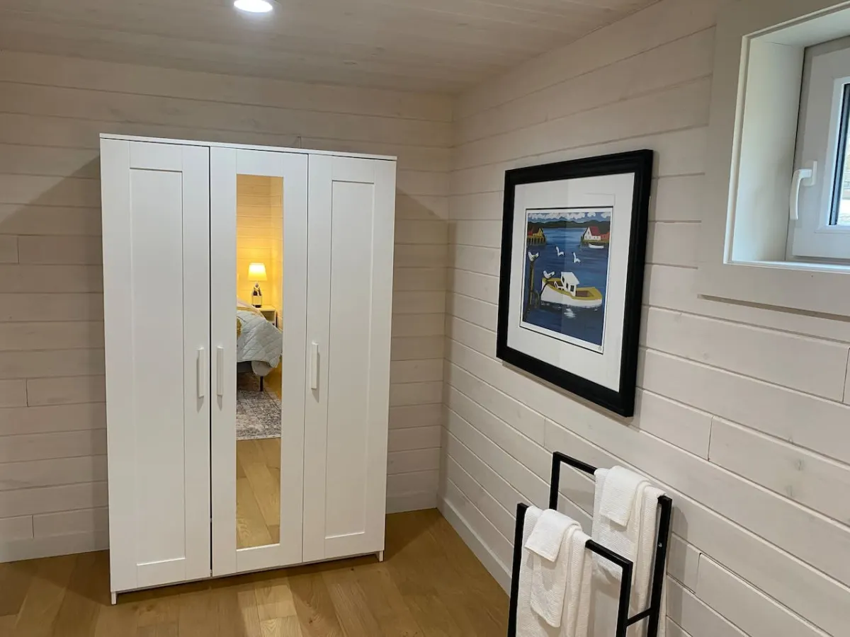 Puddin’ Pan - Cozy Beach House with Ocean View. Steps to Beach, Firepit 15
