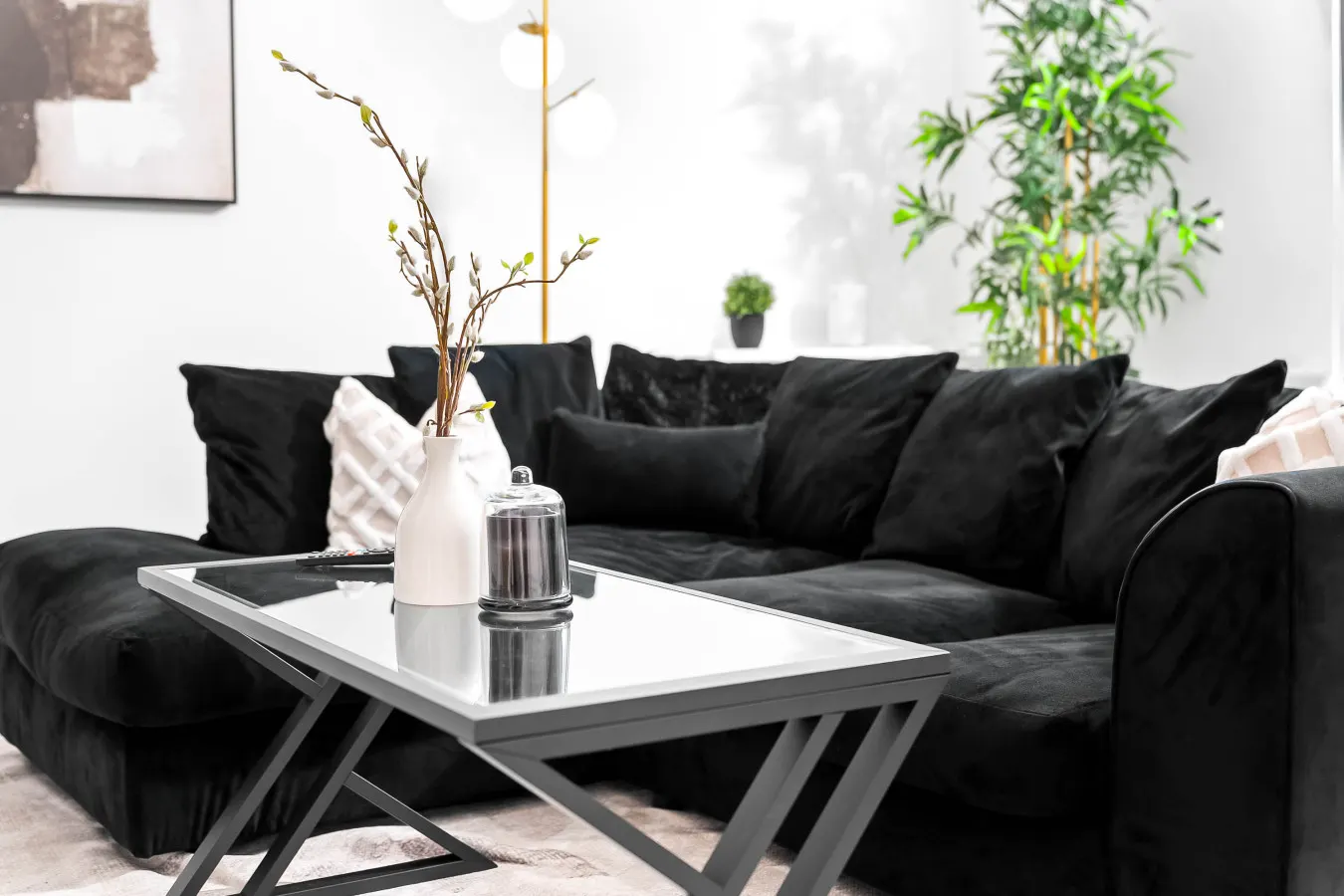 Stylish Three Bedroom House - Sleeps 6 - Garden - Parking 11
